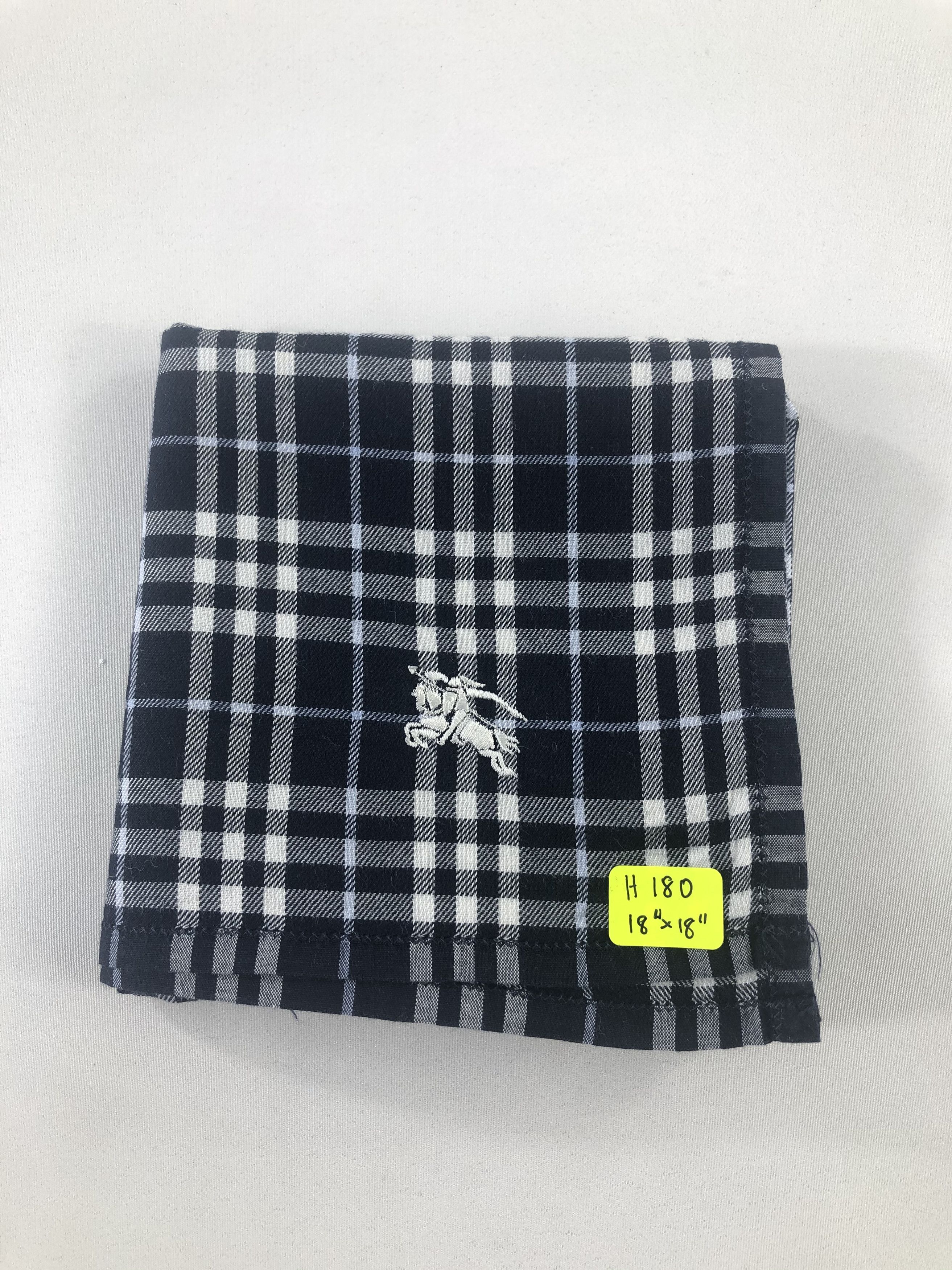 Burberry Burberry Handkerchief / Bandana / Neckerchief Size ONE SIZE - 4 Thumbnail
