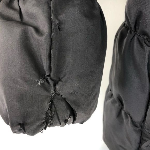 Prada PRADA Down Puffer Belted Coat Raccoon Fur Hood Jacket Size M / US 6-8 / IT 42-44 - 12 Thumbnail