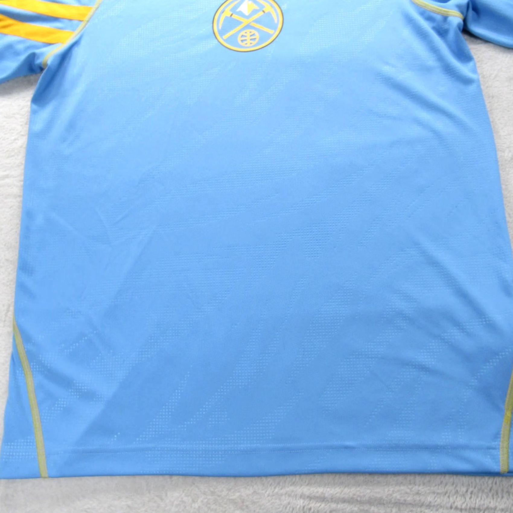 Adidas Mens Denver Nuggets Adidas Blue Shirt Small Crew Neck Short Sleeve Pullover NBA Jersey Size US S / EU 44-46 / 1 - 5 Thumbnail