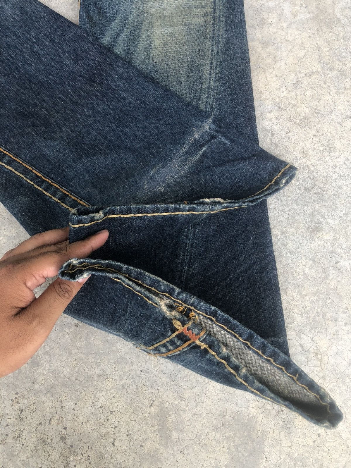 True Religion Vintage True Religion Flared Jeans Distressed Jeans Size US 32 / EU 48 - 13 Thumbnail