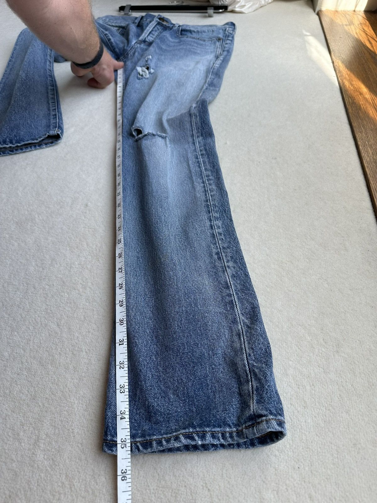 Saint Laurent Paris SS20 Saint Laurent distressed blue crash slim jeans 31 rip Size US 31 - 10 Thumbnail