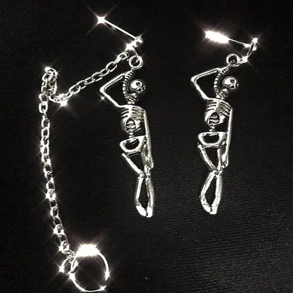 Other Skull Skeleton Pendant Dangle Earrings Size ONE SIZE - 2 Thumbnail