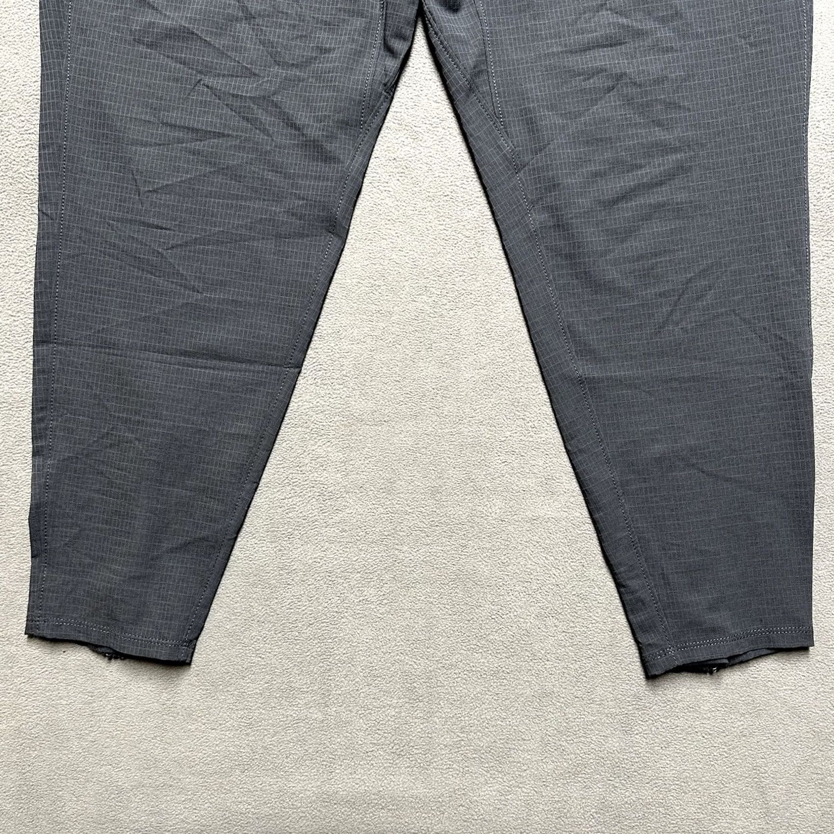 JW Anderson Anderson Ord Pants Mens 34 Gray Tapered Ripstop Zip Ankle Stretch 4-Way Inseam 25 Size US 34 / EU 50 - 5 Thumbnail