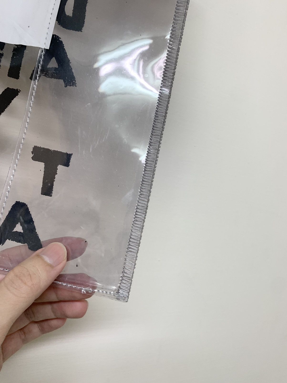 Maison Margiela MM6 SS19 charity AIDS-print PVC tote Size ONE SIZE - 4 Thumbnail