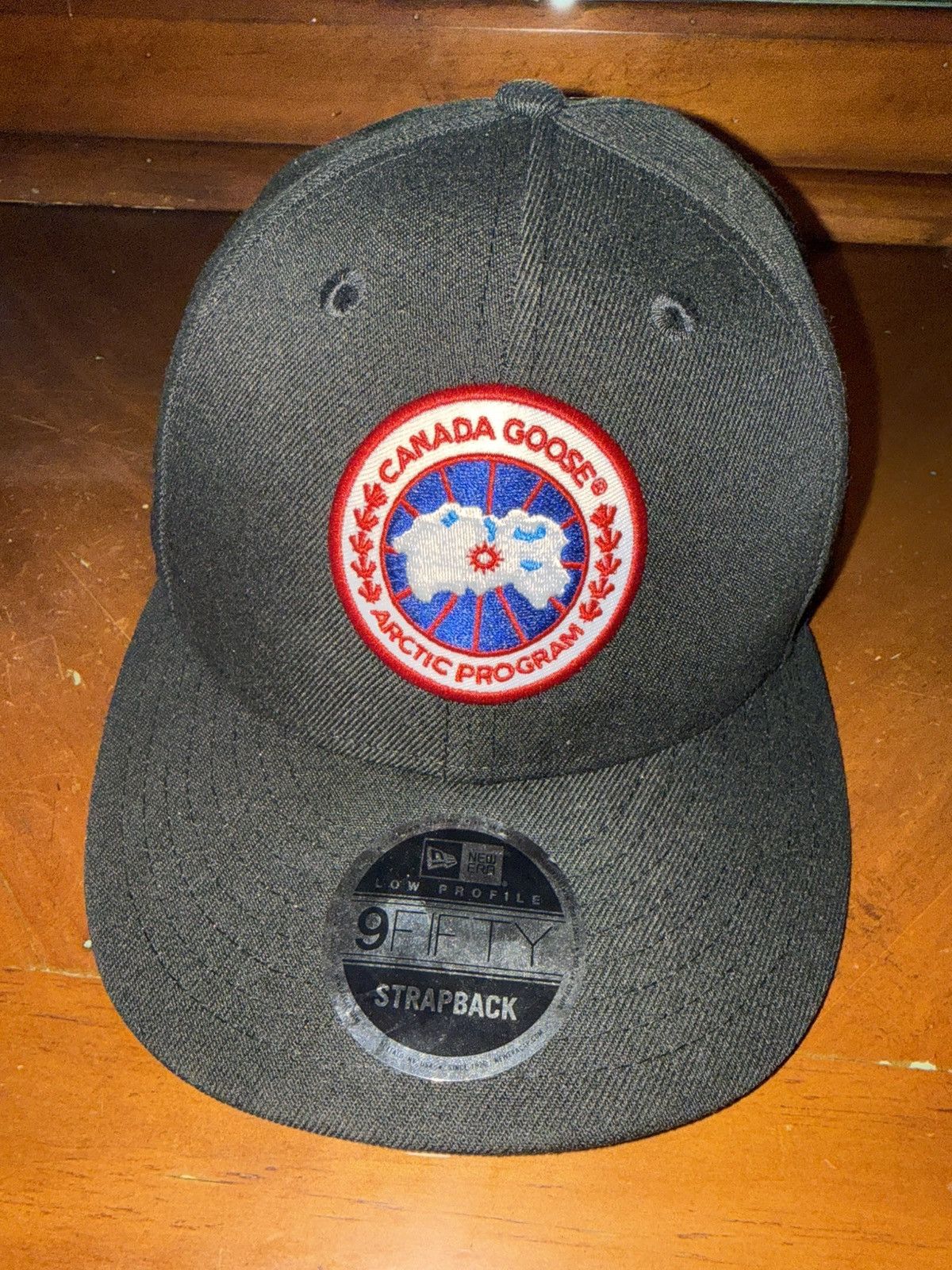 Canada Goose Canada Goose hat Size ONE SIZE - 1 Thumbnail