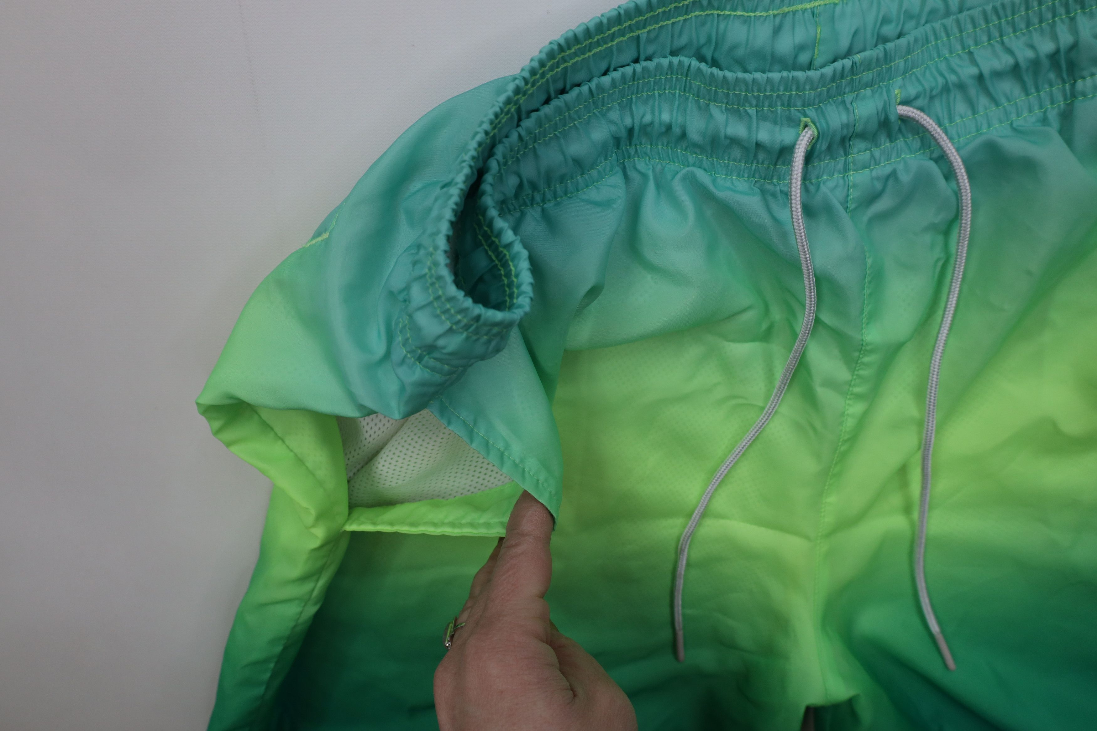 Nike Nike Air Jordan Tropical Twist Lined Shorts Swim Trunks Size US 34 / EU 50 - 7 Thumbnail