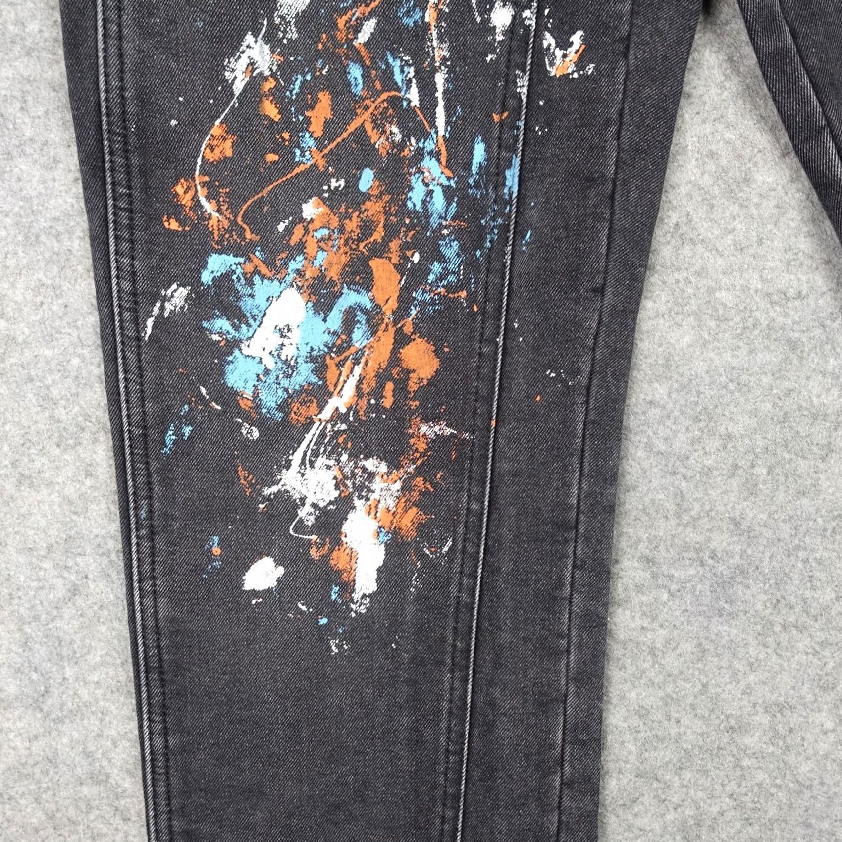 Vintage VINTAGE No Boundaries Jeans Mens 30x27 Gray Charcoal Paint Splatter Relaxed Carpenter Shirt Jeans Pants Mens Beige Black White Gray 90s Size US 30 / EU 46 - 7 Thumbnail