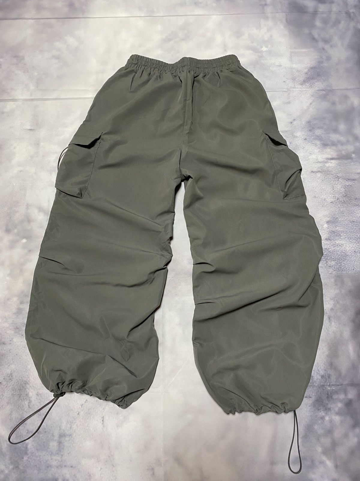 Japanese Brand × Vintage Parachute Grey Pants Baggy Size US 38 / EU 54 - 7 Thumbnail