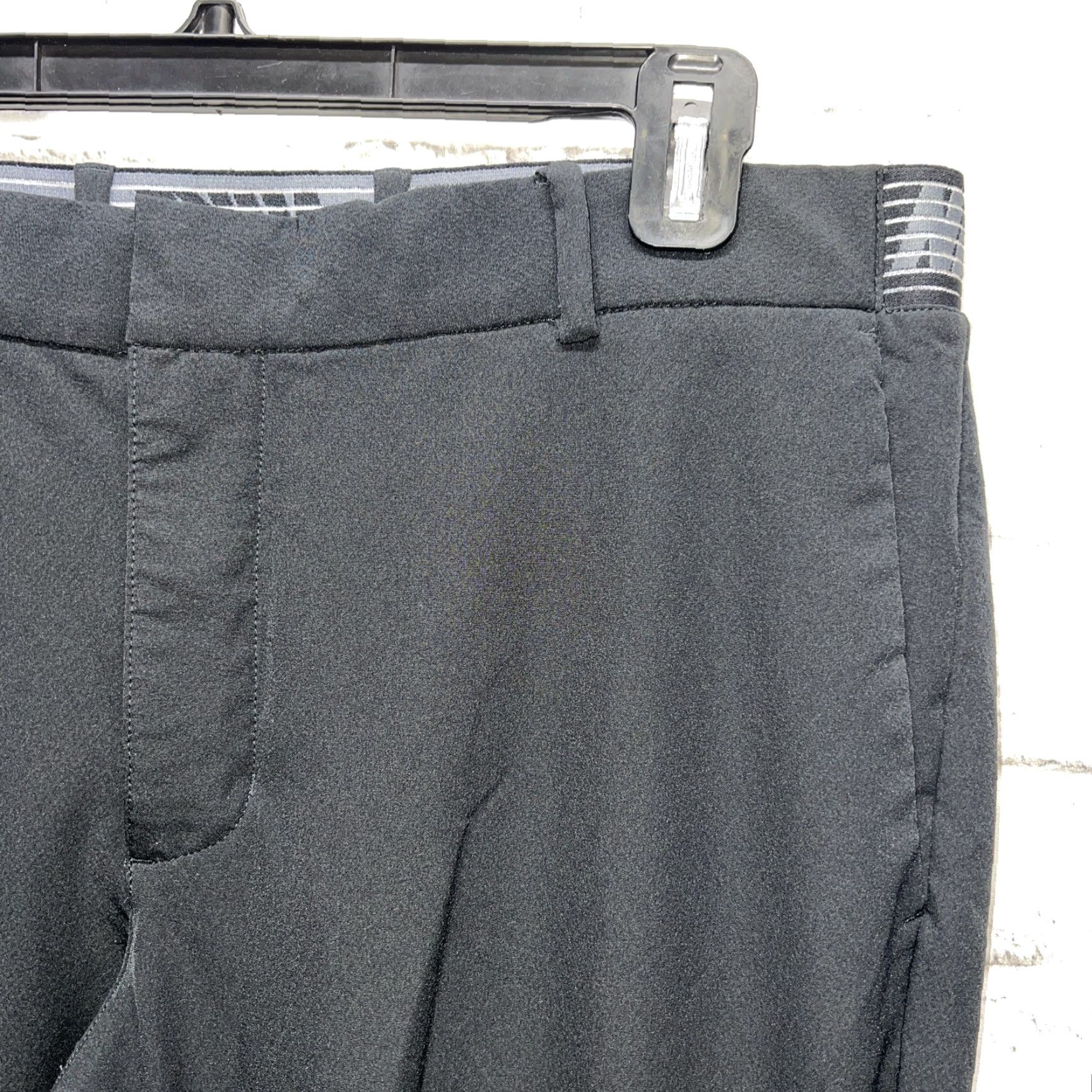 Nike VINTAGE Nike Dri Fit Black Casual Golf Pants Mens 36x30 Size US 36 / EU 52 - 2 Thumbnail
