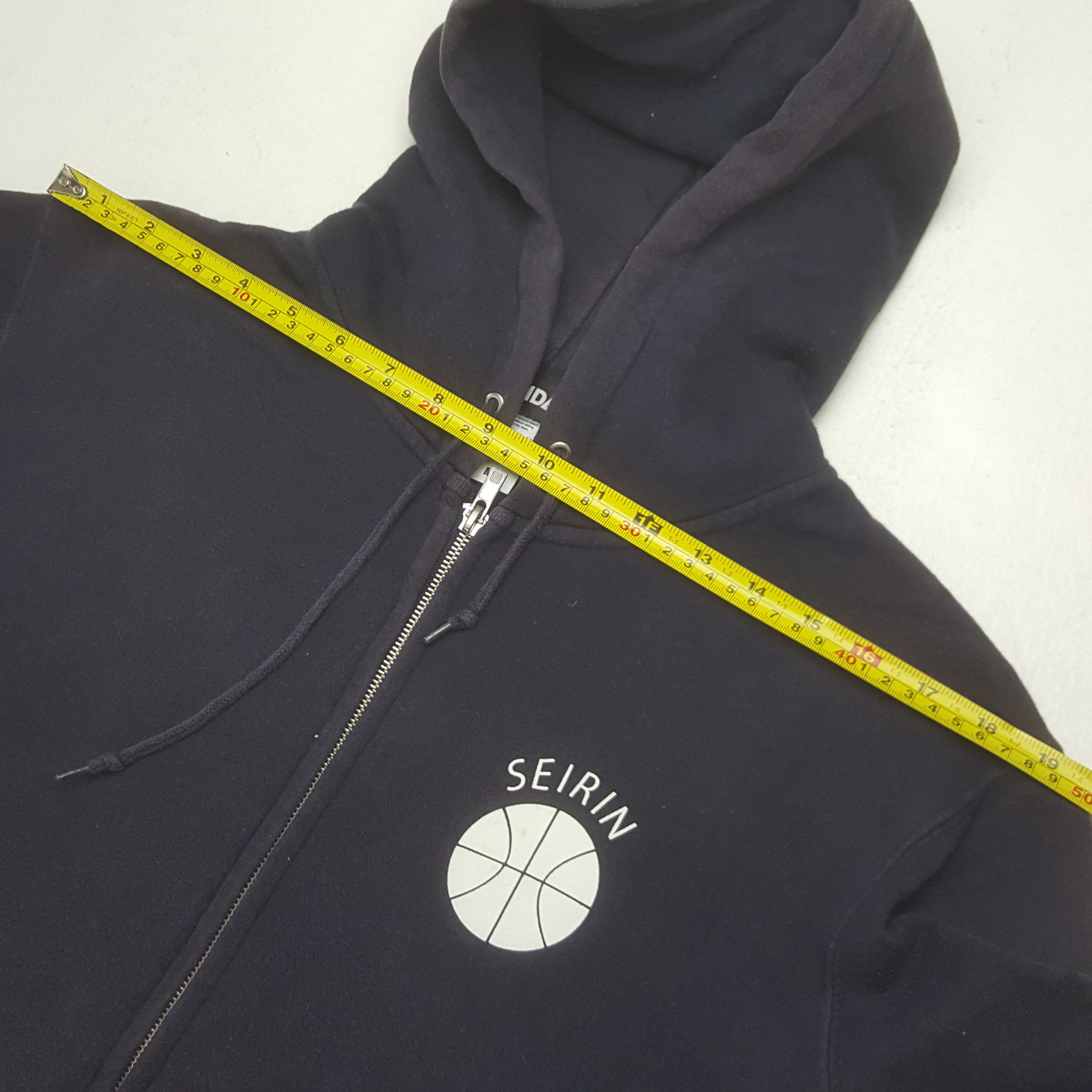 Japanese Brand Vintage Bandai Seirin Japanese Anima Sweatshirt Hoodie Size US M / EU 48-50 / 2 - 6 Thumbnail