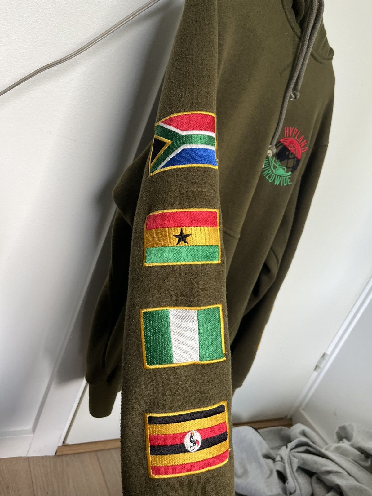 Hypland Hypland flag hoodie african Size US M / EU 48-50 / 2 - 2 Thumbnail