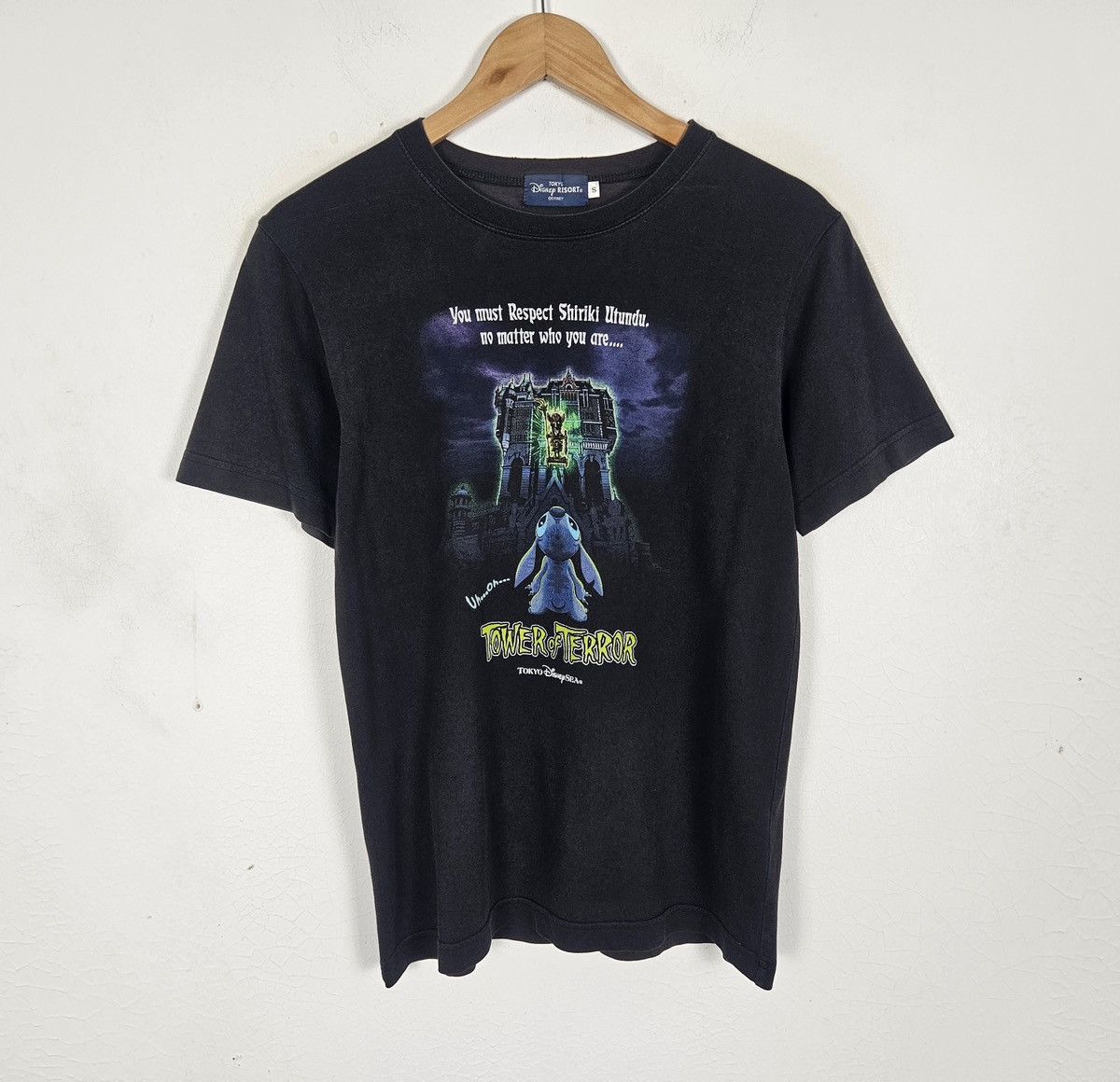 Disney Vintage Twilight Tower of Terror Lilo & Stitch tee shirt Size US S / EU 44-46 / 1 - 2 Thumbnail