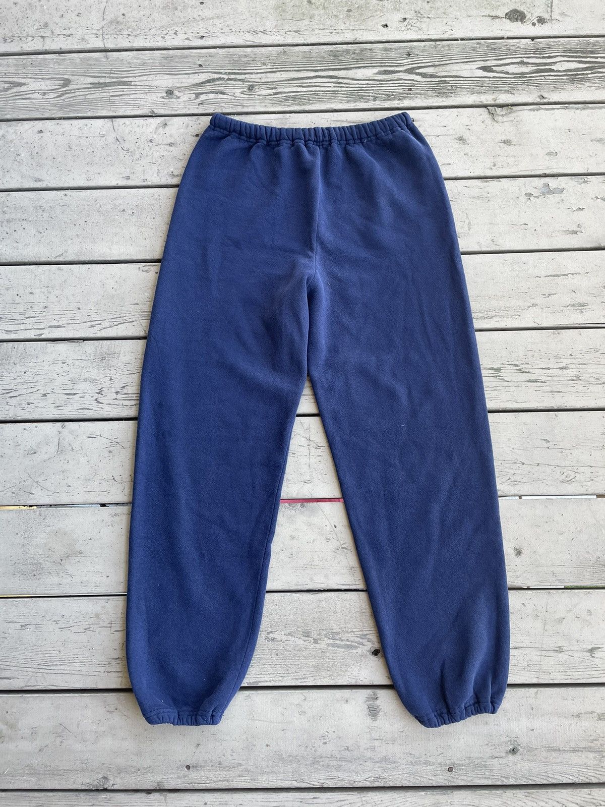 Russell Athletic × Vintage Vintage Blue Russell Athletic Sweatpants Size US 34 / EU 50 - 1 Thumbnail