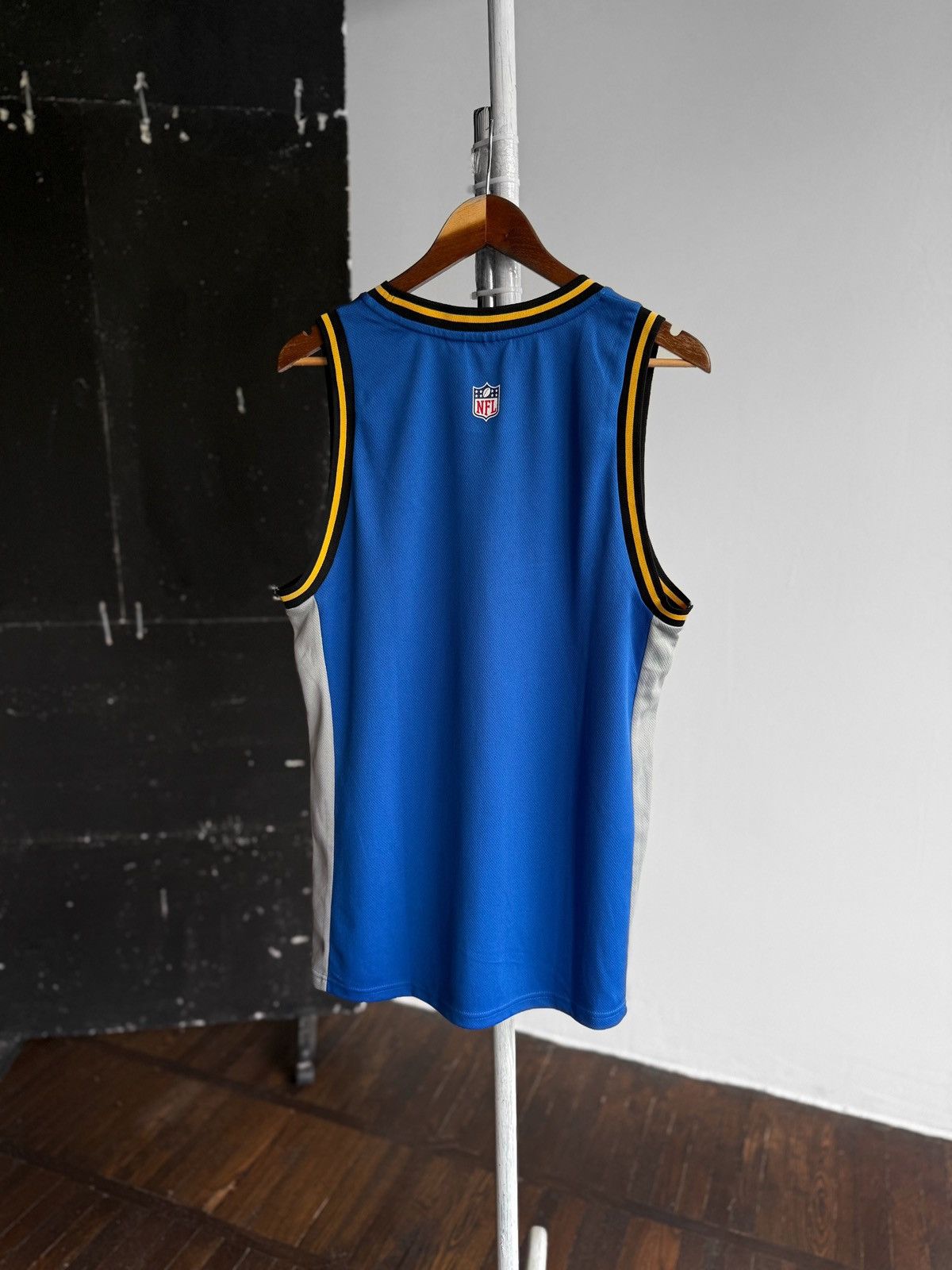 Other Los Angeles Rams Mens Blue NFL Sport Jersey Tank Top Size US M / EU 48-50 / 2 - 2 Thumbnail