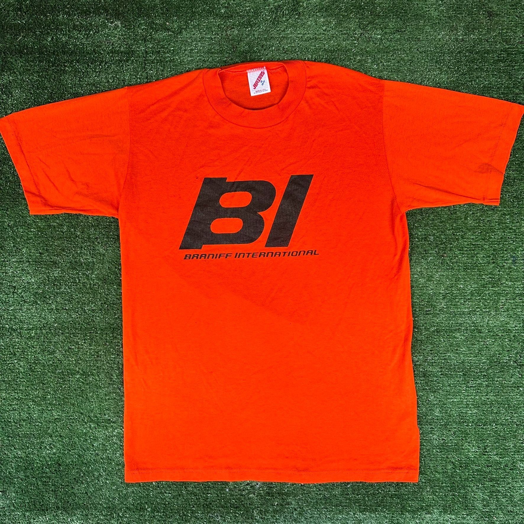 Vintage Vintage 80s Braniff International Airline T-Shirt Orange M S Size US M / EU 48-50 / 2 - 1 Thumbnail