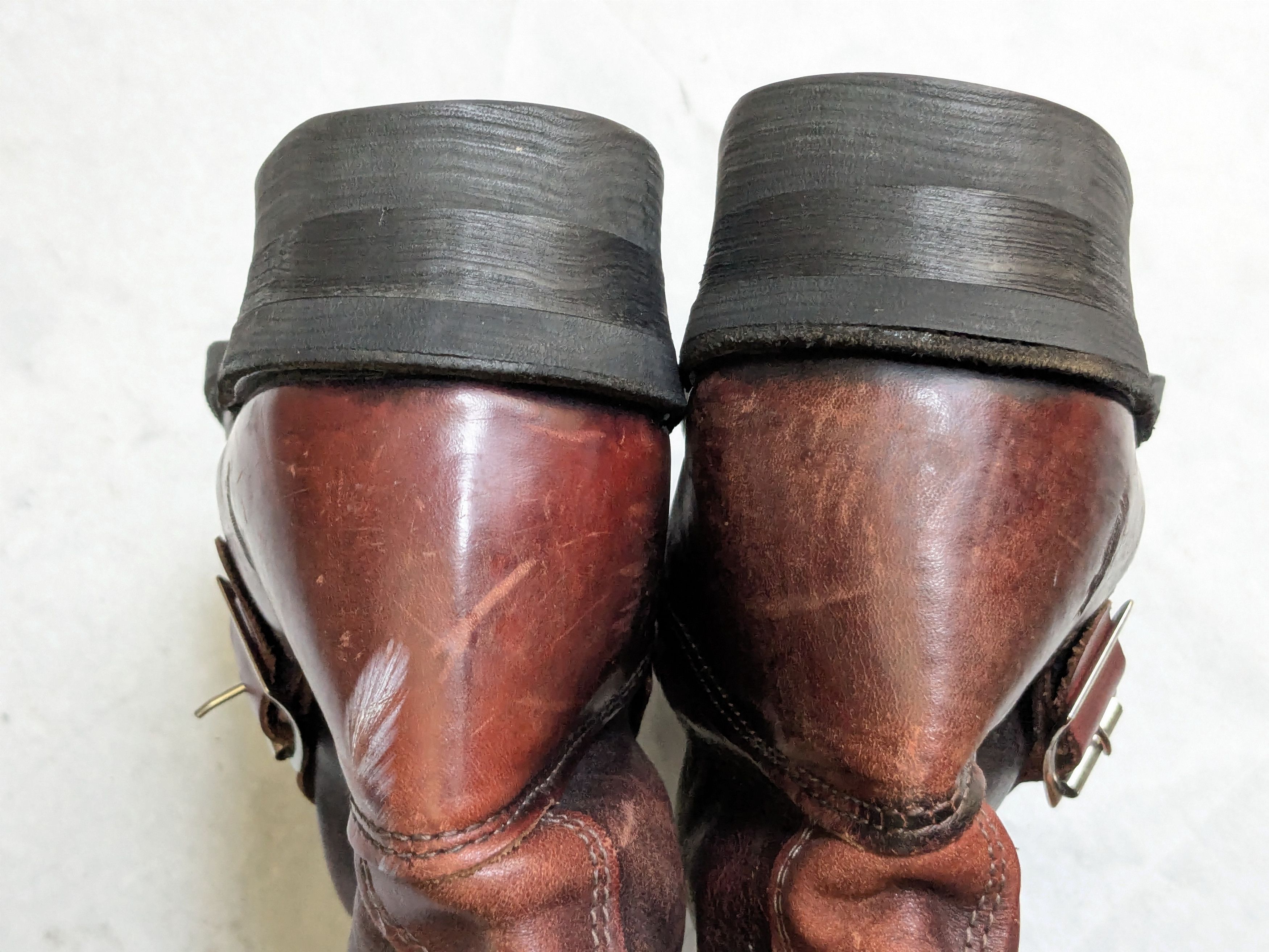 Frye Frye Engineer Boots Red Leather 9 M Buckle Size US 9 / EU 42 - 17 Thumbnail