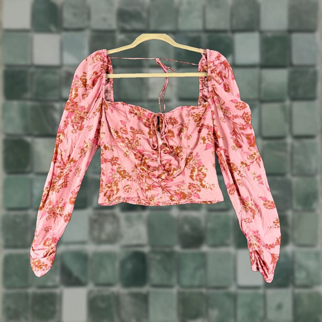 Free People Free People Hilary Top Blouse Womens M Pink Floral Long Sleeve Smocked Square Neck Size M / US 6-8 / IT 42-44 - 1 Thumbnail