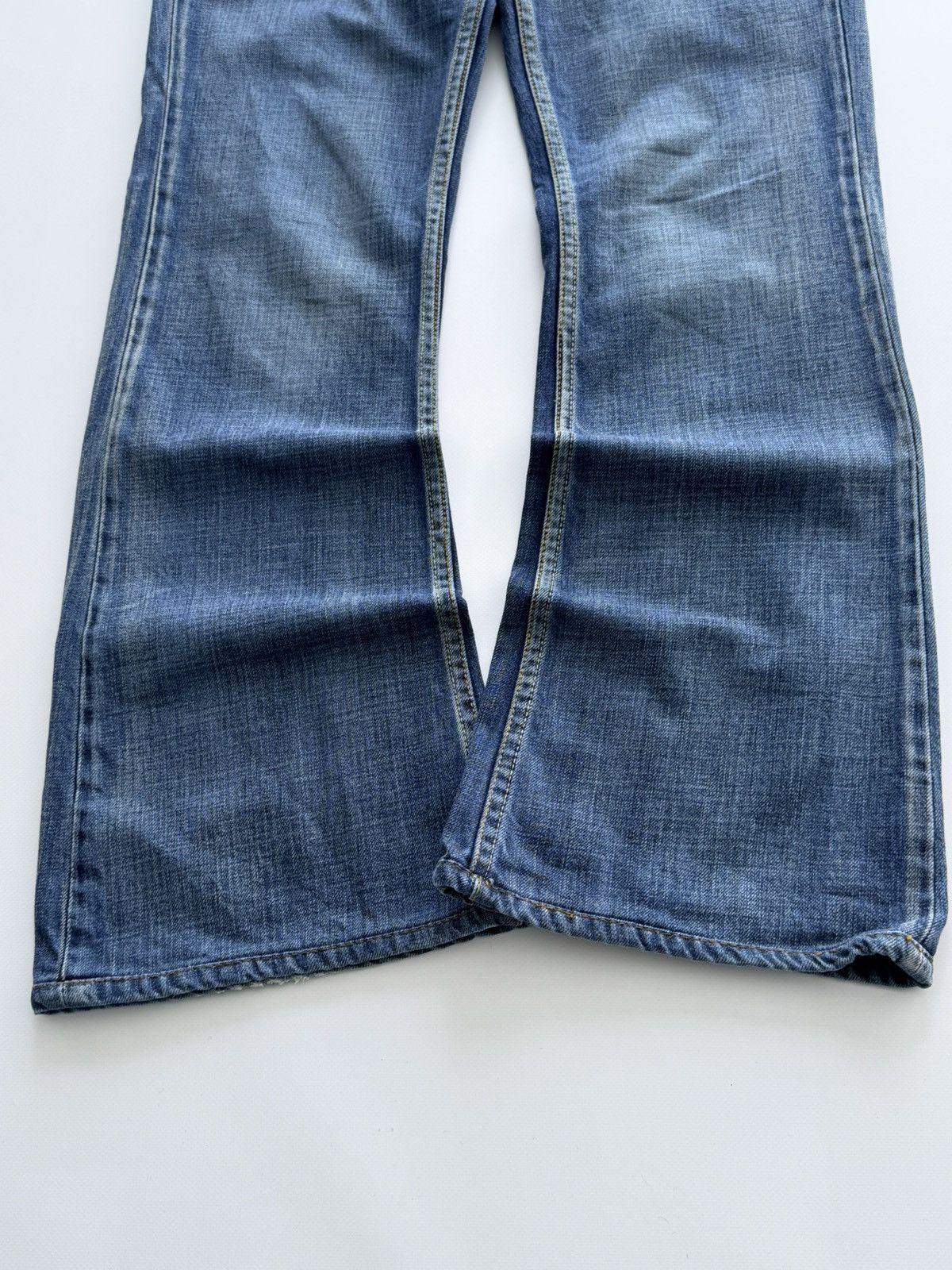 Diesel 2000s Diesel Flared Washed Denim Jeans Size 32" / US 10 / IT 46 - 3 Thumbnail