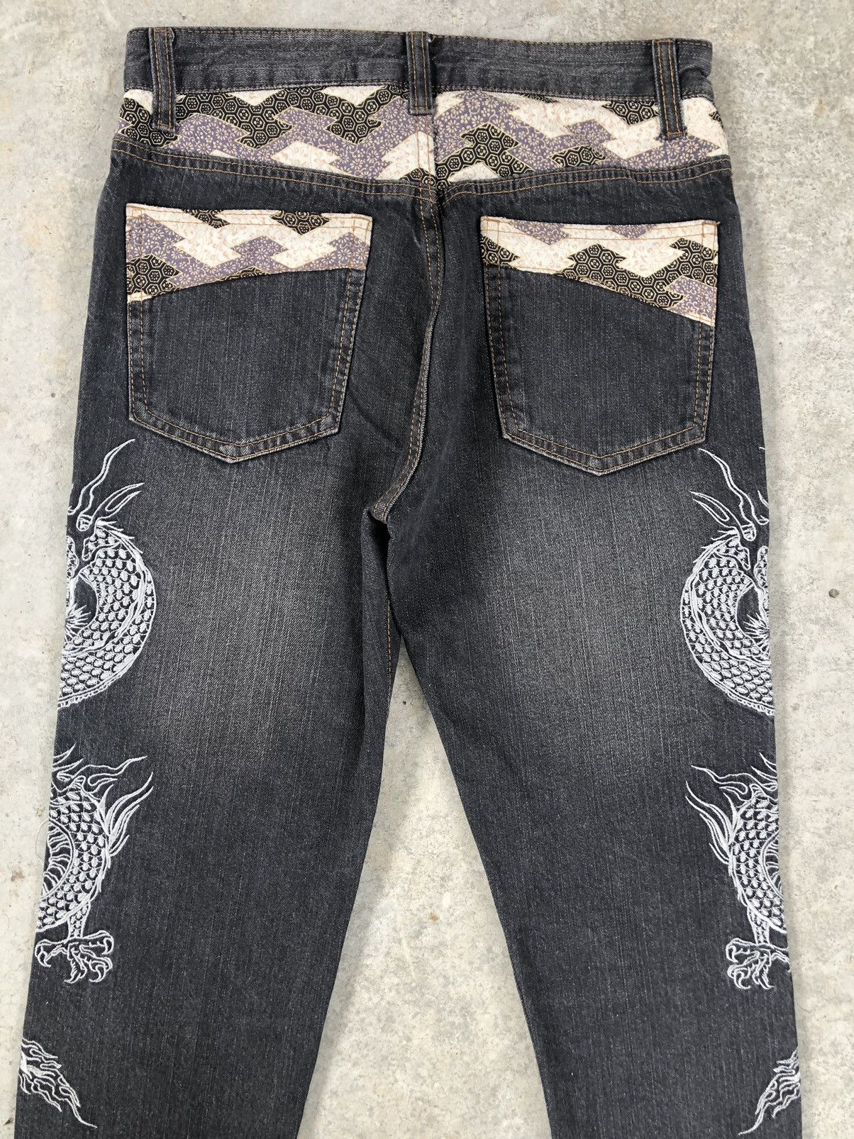 Japanese Brand Japanese Dragon Embroidered Distressed Jeans Size US 31 - 10 Thumbnail