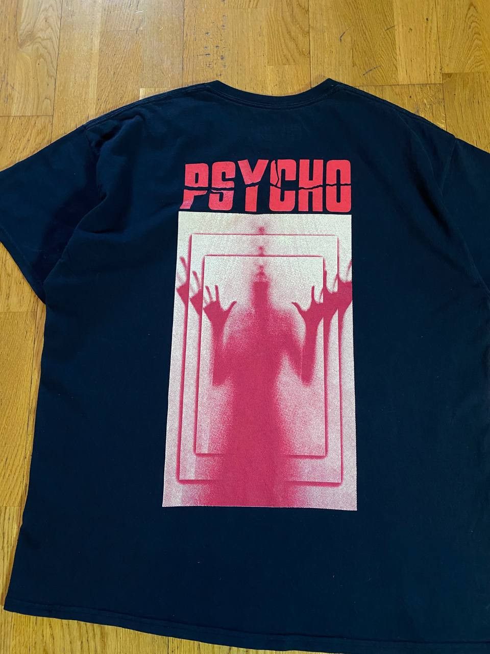Universal Studios SALE!!! Vintage Psycho Big Logo Tee - Size M Size US M / EU 48-50 / 2 - 4 Thumbnail