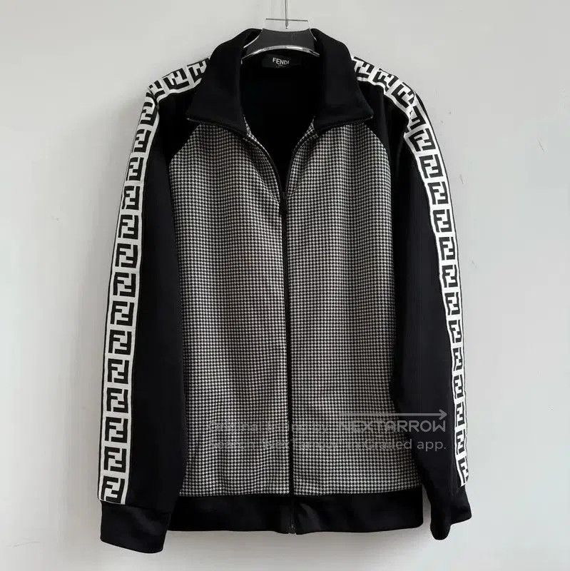 Fendi Fendi Black Women's Jacket for Spring and Autumn . Size M / US 6-8 / IT 42-44 - 1 Thumbnail