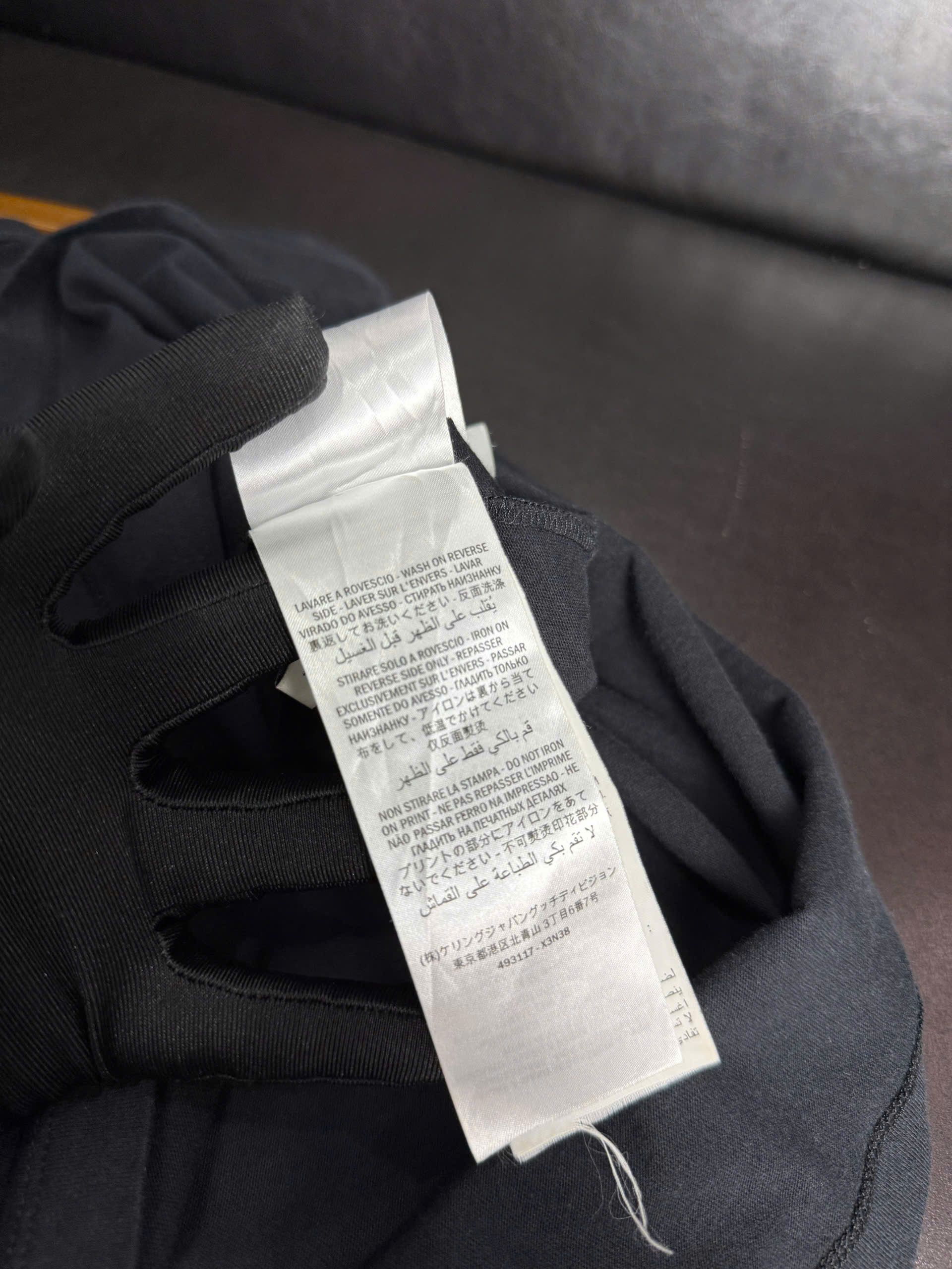 Gucci GUCCI FAKE LOGO Size US XS / EU 42 / 0 - 10 Thumbnail