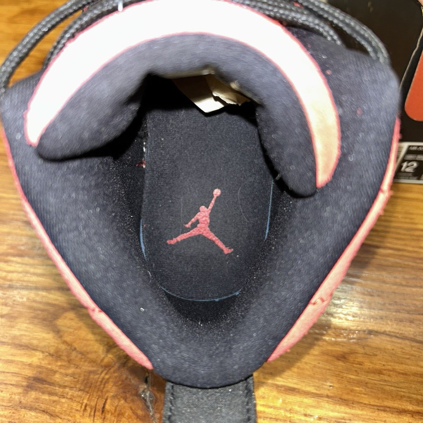 Jordan Brand Size 12 - Jordan 12 Retro Reverse Flu Game 2020 Lightly Worn Size US 12 / EU 45 - 8 Thumbnail
