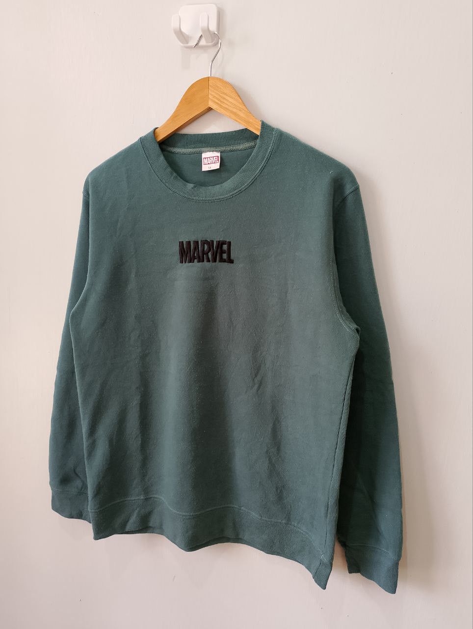 Marvel Comics MARVEL Japan Center Spellout Embroidery Sweatshirt Size US L / EU 52-54 / 3 - 3 Thumbnail