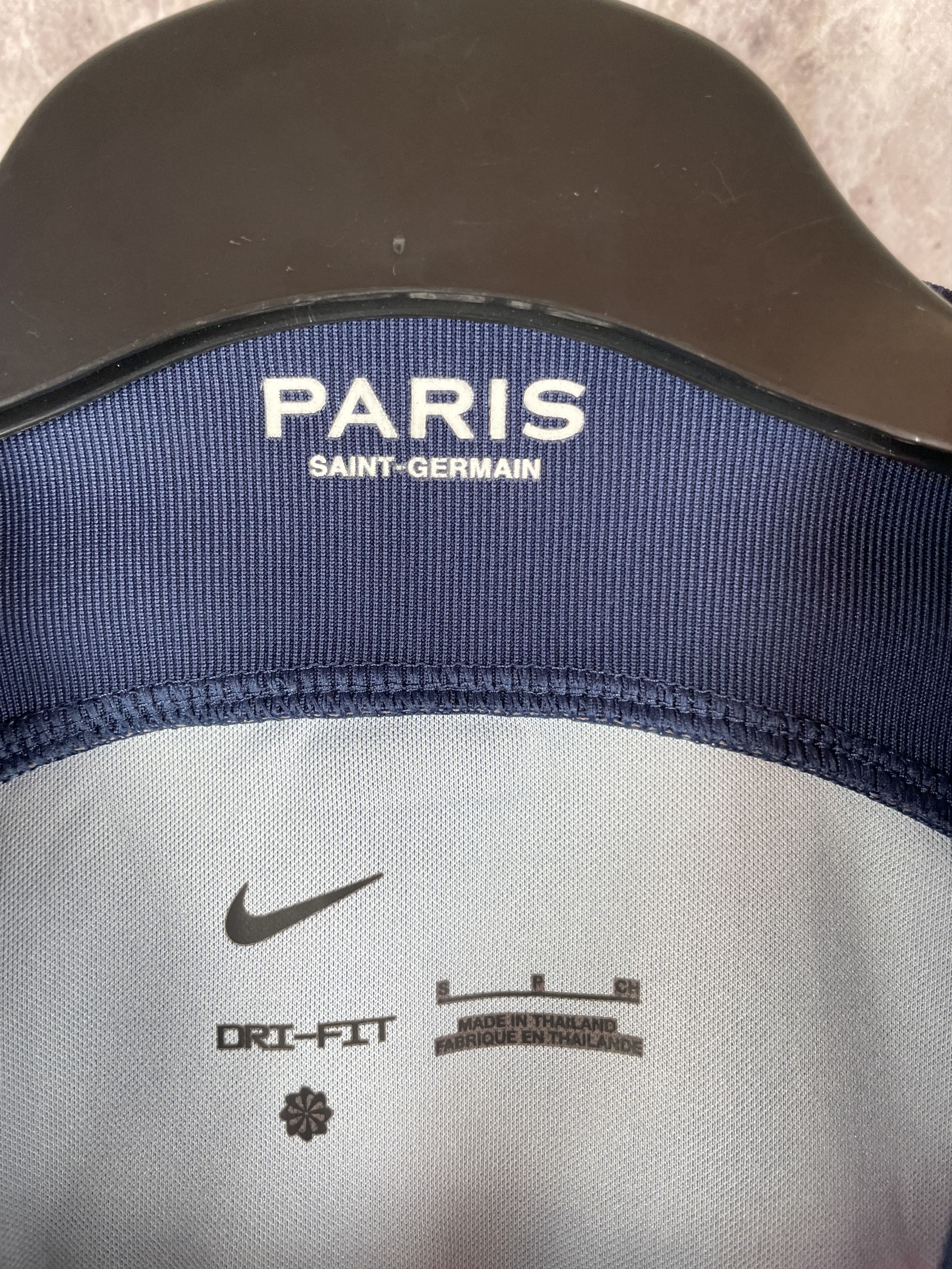 Nike Nike PSG 23/24 Home Jersey 33 Zaire Emery Size US M / EU 48-50 / 2 - 7 Thumbnail