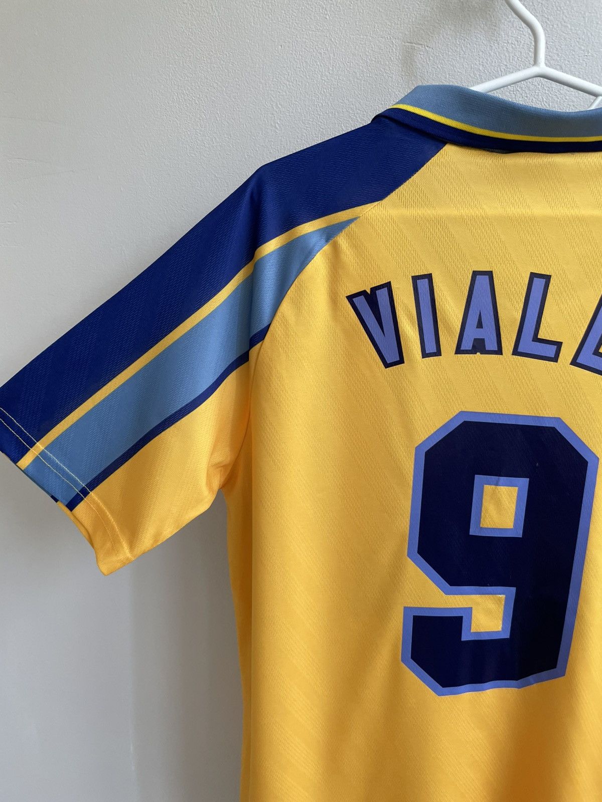 Vintage Chelsea 1995 1996 1997 #9 Viali Football Soccer Jersey Shirt Size US L / EU 52-54 / 3 - 3 Thumbnail