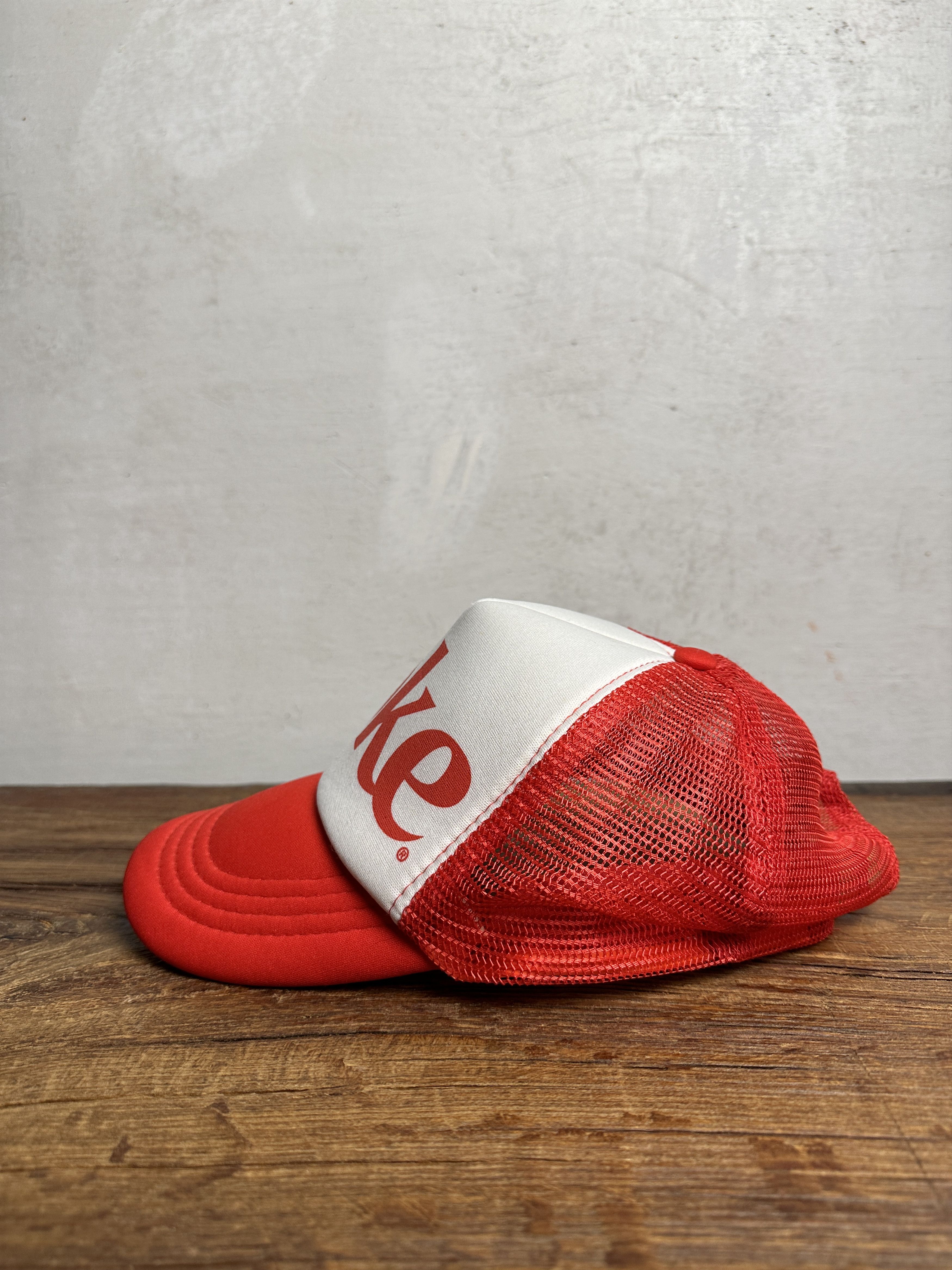 Coca Cola Coca Cola Classic Trucker Vintage Snapback Size ONE SIZE - 4 Thumbnail