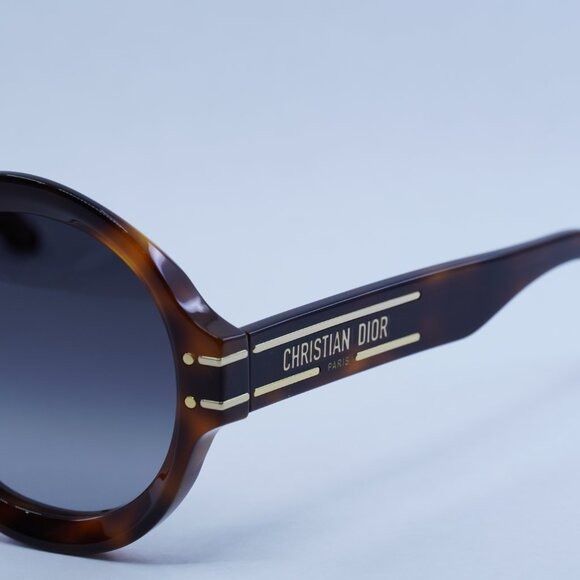 Dior Dior DIORSIGNATURE R1U 26A1 Sunglasses Havana Round Frame Size ONE SIZE - 4 Thumbnail