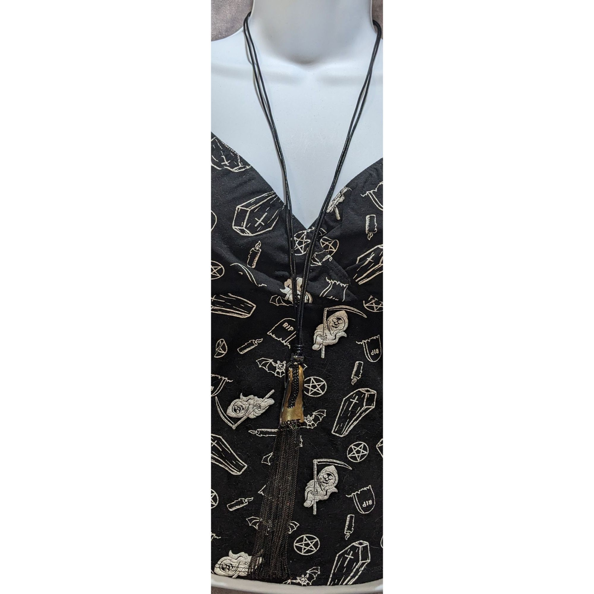 Other Sweet Lola Gothic Black & Gold Tassel Pendant Necklace Size ONE SIZE - 4 Thumbnail
