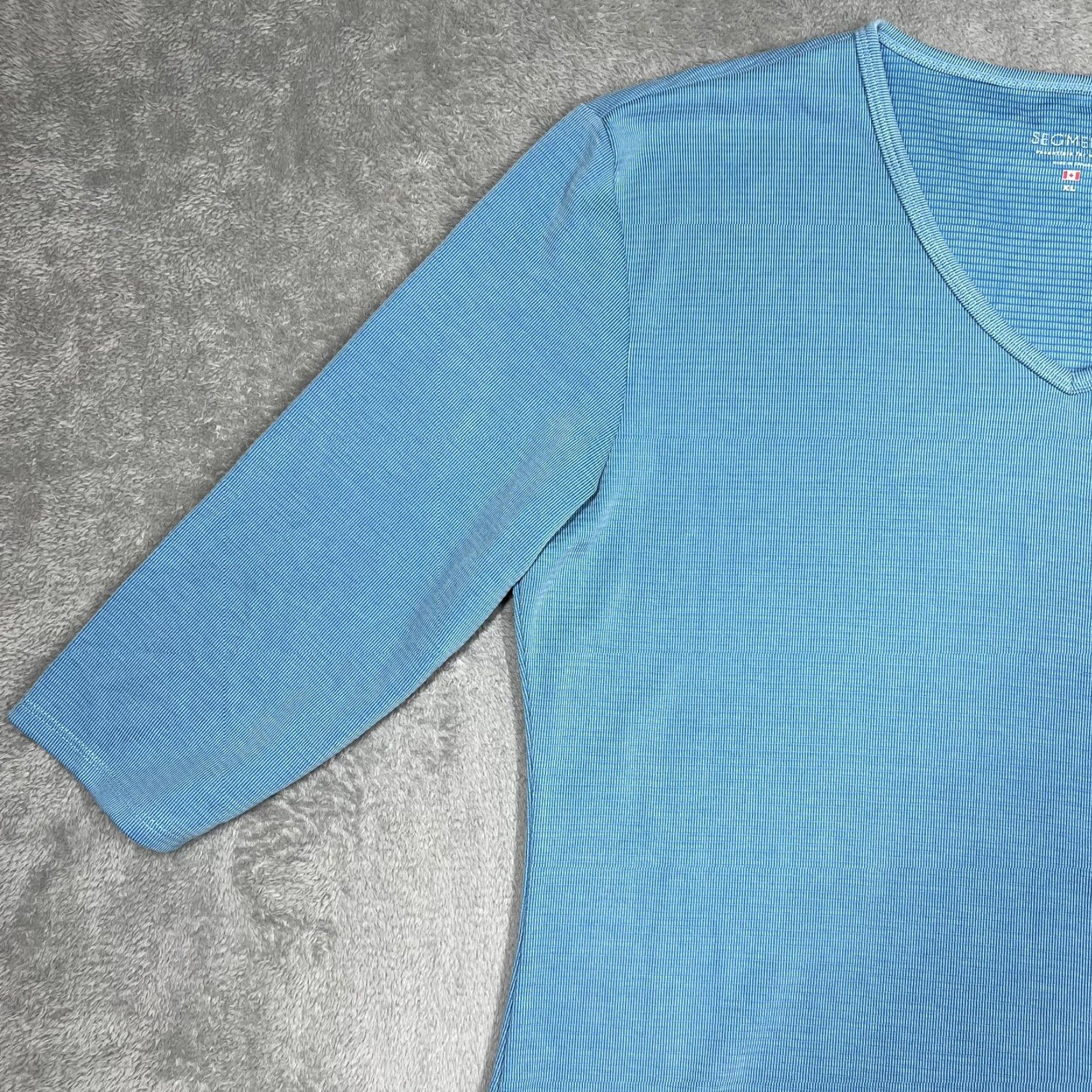 Vintage VINTAGE Seg'ments V-Neck 3/4 Sleeve Shirt XL Women Blue Light Stretch Top EUC Size XL / US 12-14 / IT 48-50 - 4 Thumbnail