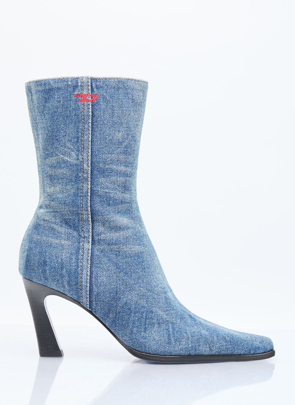 image of Diesel D-Allas Bt Boots in Blue, Women's (Size 8)