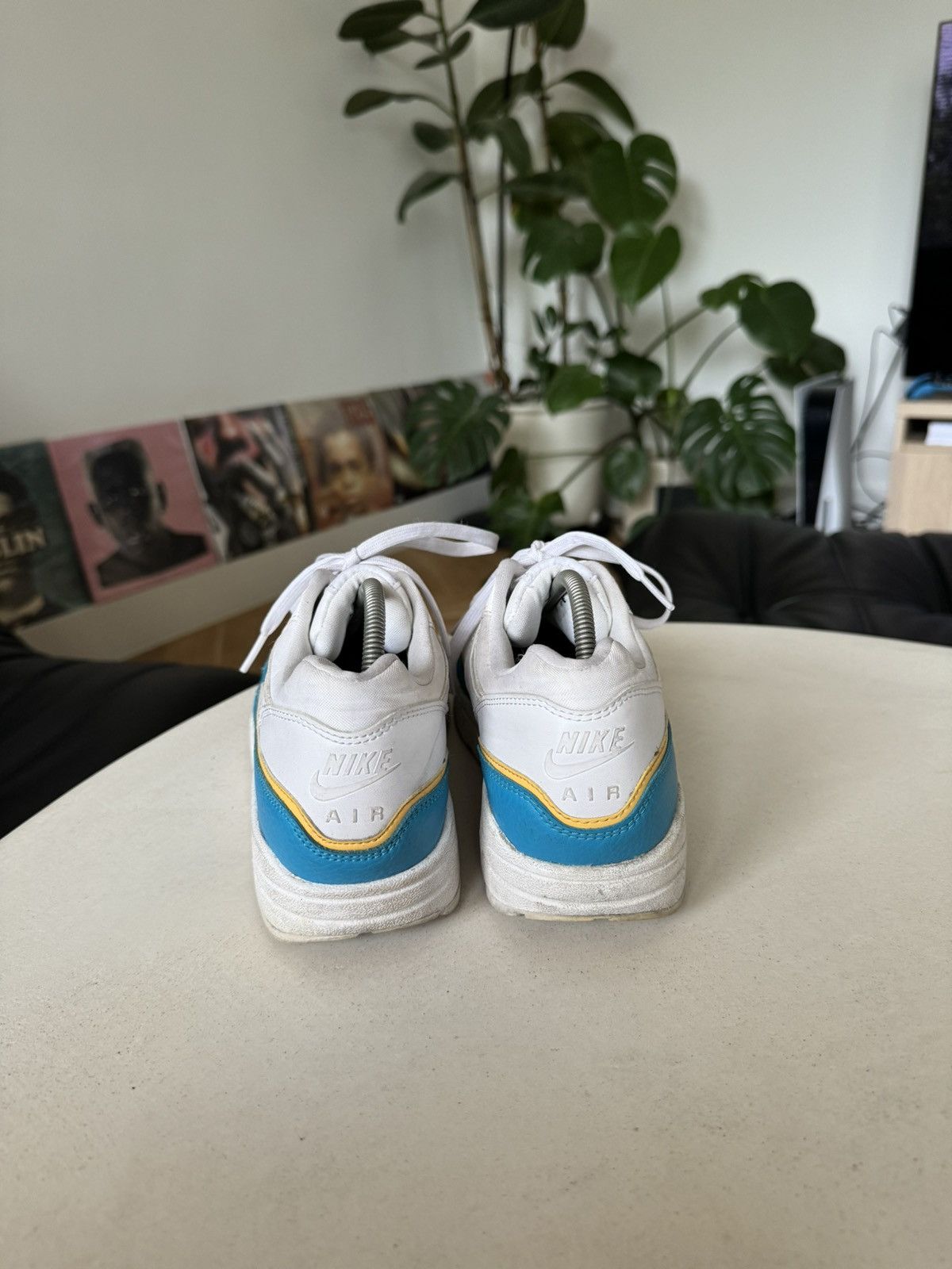 Nike Nike Air Max 1 Leather White Blue Rare Sneakers Hype Y2k Size US 8.5 / IT 38.5 - 7 Thumbnail
