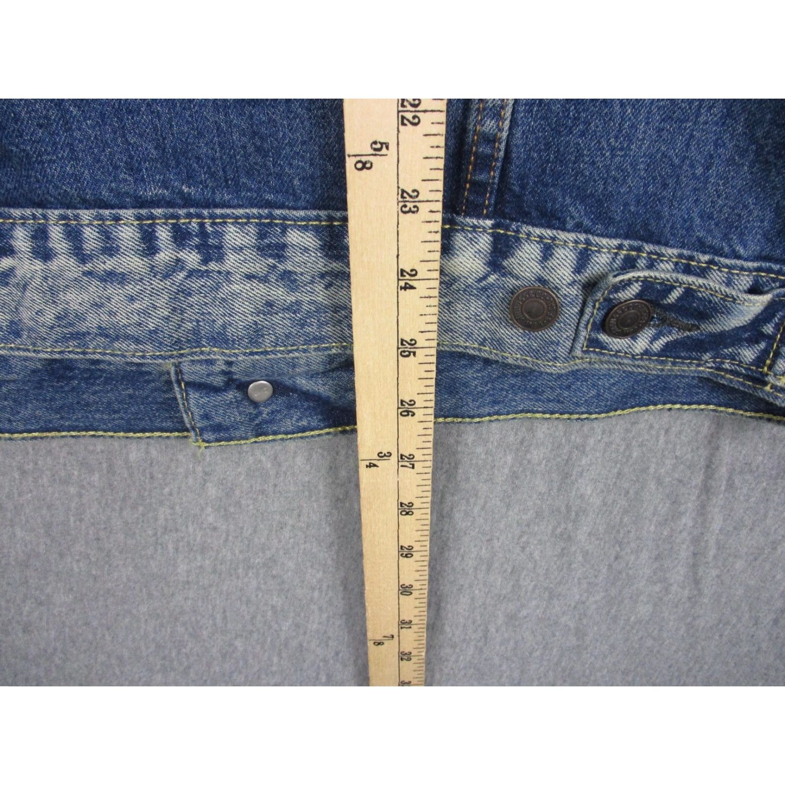 Levi's VINTAGE Levi's Denim Jacket Mens Large Blue Distressed Button Front 72334-0140 Size US L / EU 52-54 / 3 - 7 Thumbnail