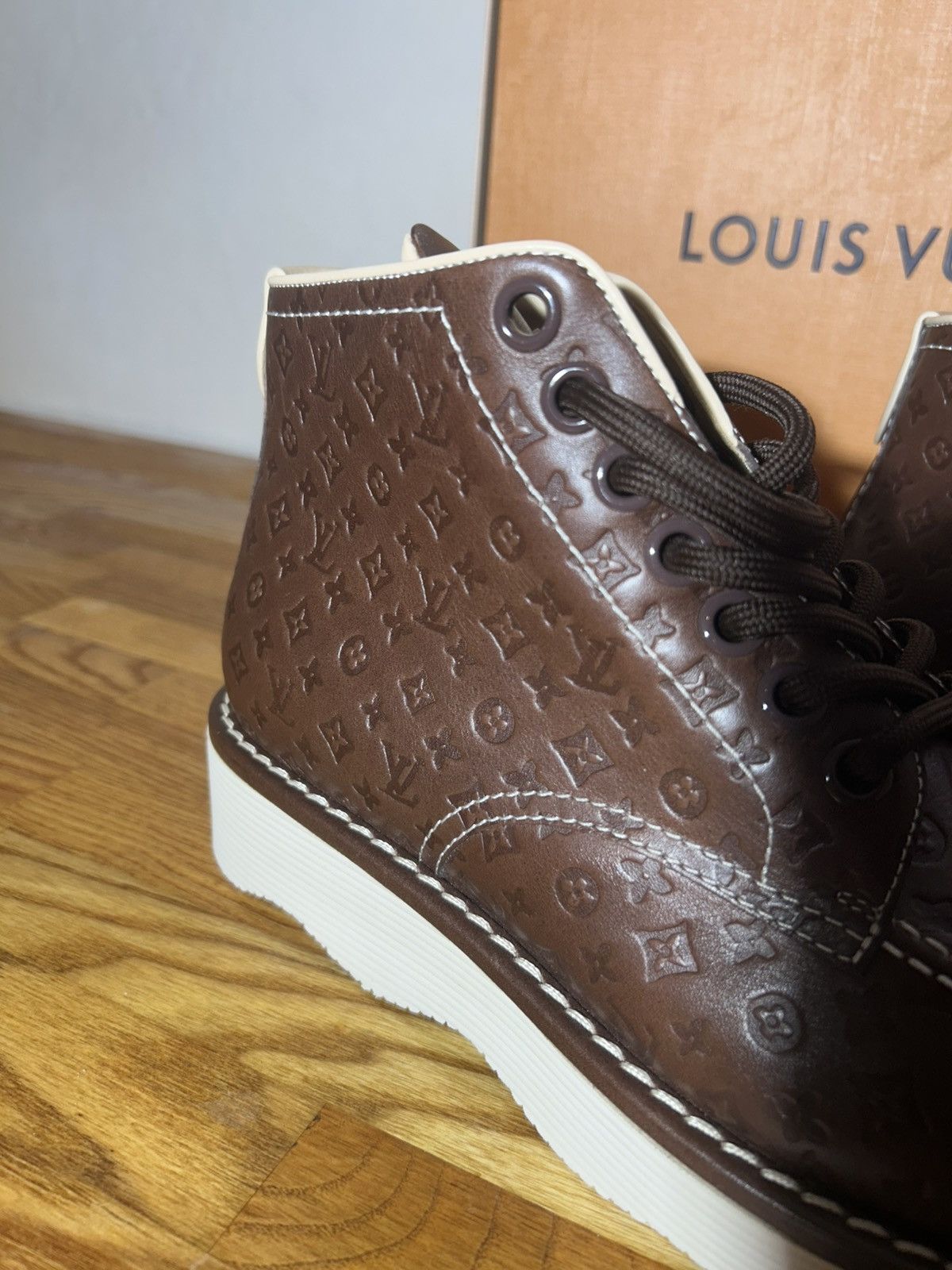 Louis Vuitton Louis Vuitton x Tyler, the Creator Waves High Derby Size US 10 / EU 43 - 4 Thumbnail