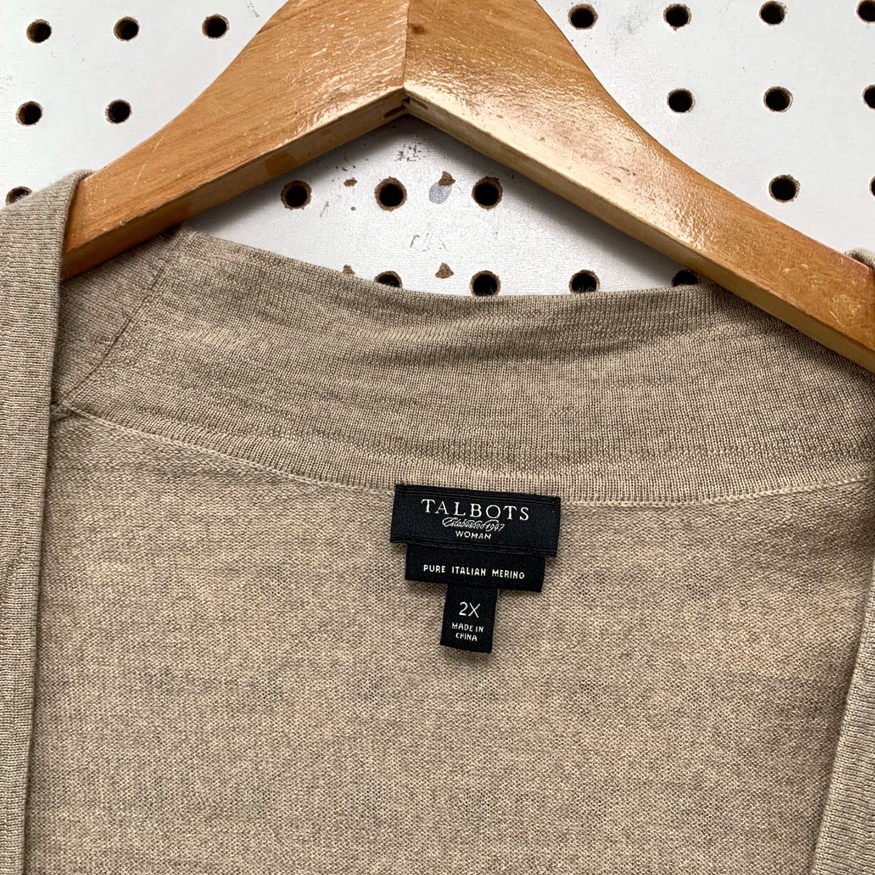 Talbots Talbots Cardigan 100% Merino Wool Womens 2X Open Front Beige Italian 2X Solid Knit Long Sleeve Casual Sweater Size XXL / US 16-18 / IT 52-54 - 3 Thumbnail