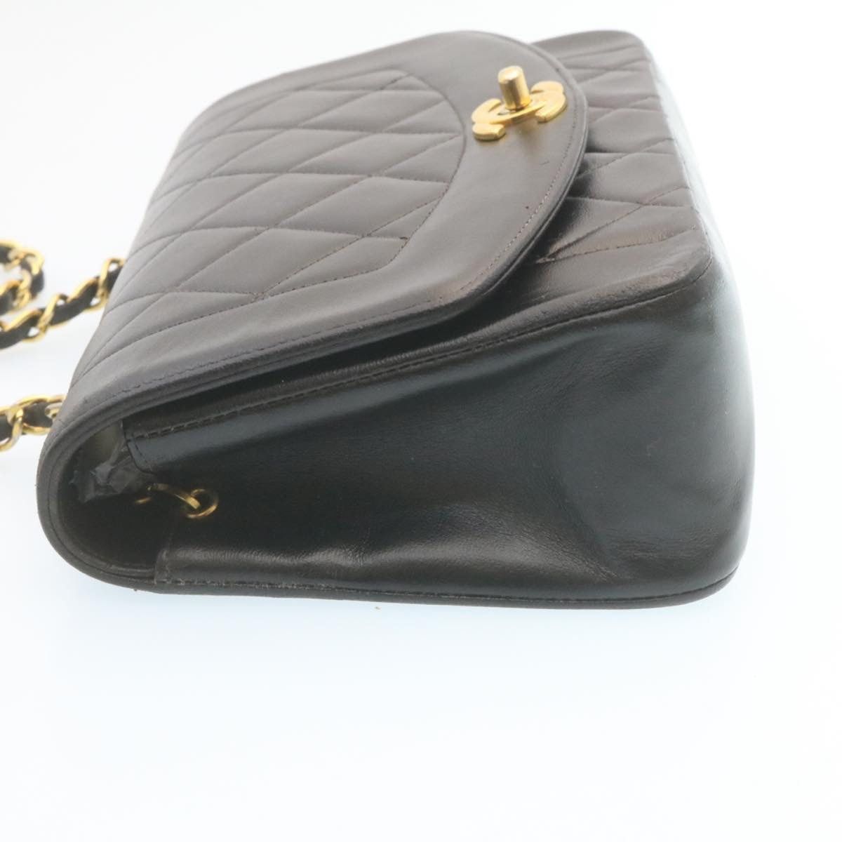 Chanel CHANEL Chain Turn Lock Diana Matelasse Shoulder Bag Lamb Size ONE SIZE - 3 Thumbnail