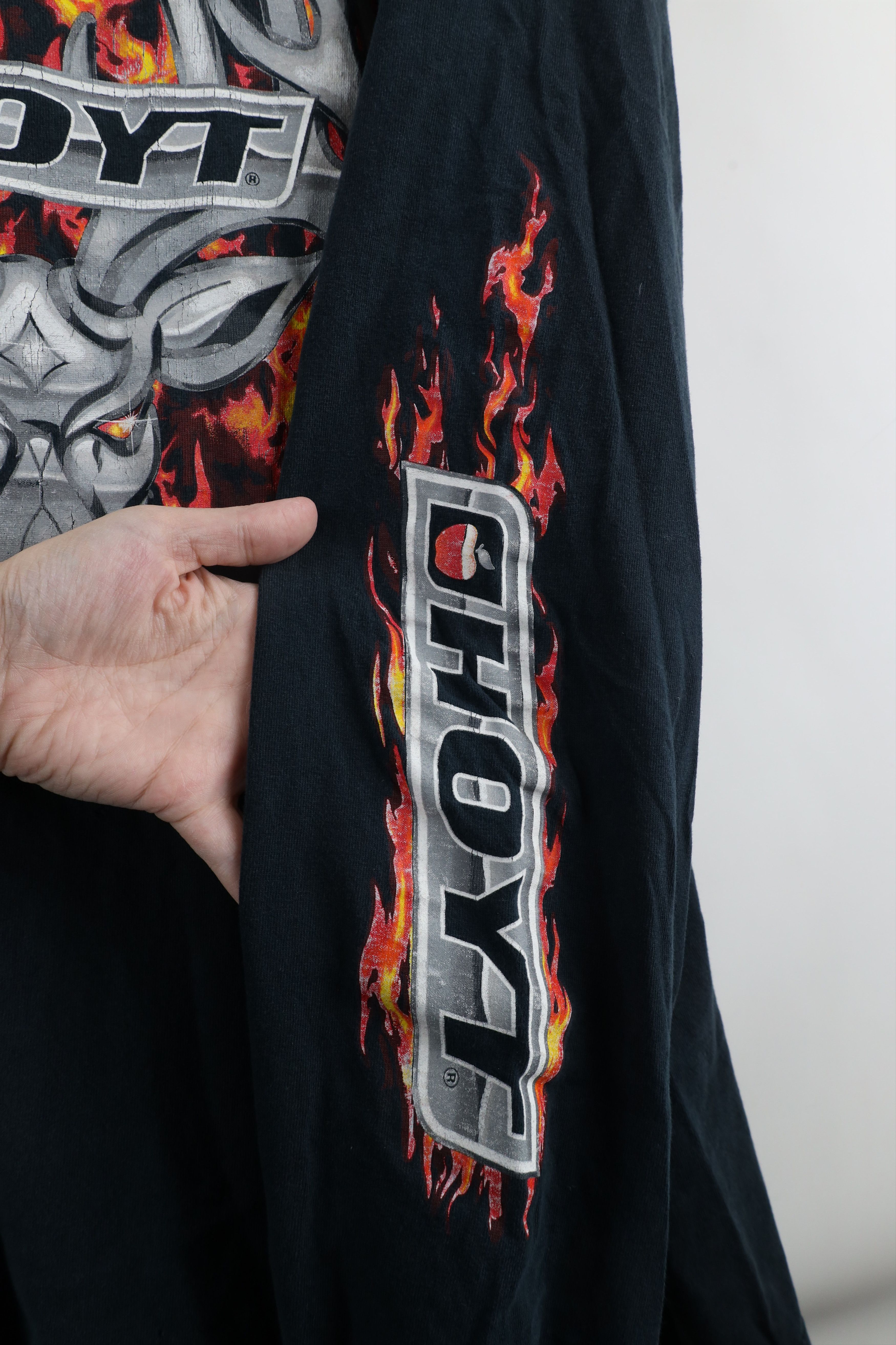 Vintage Vintage Team Hoyt Hunting Fire Flames Long Sleeve T-Shirt Size US XL / EU 56 / 4 - 7 Thumbnail