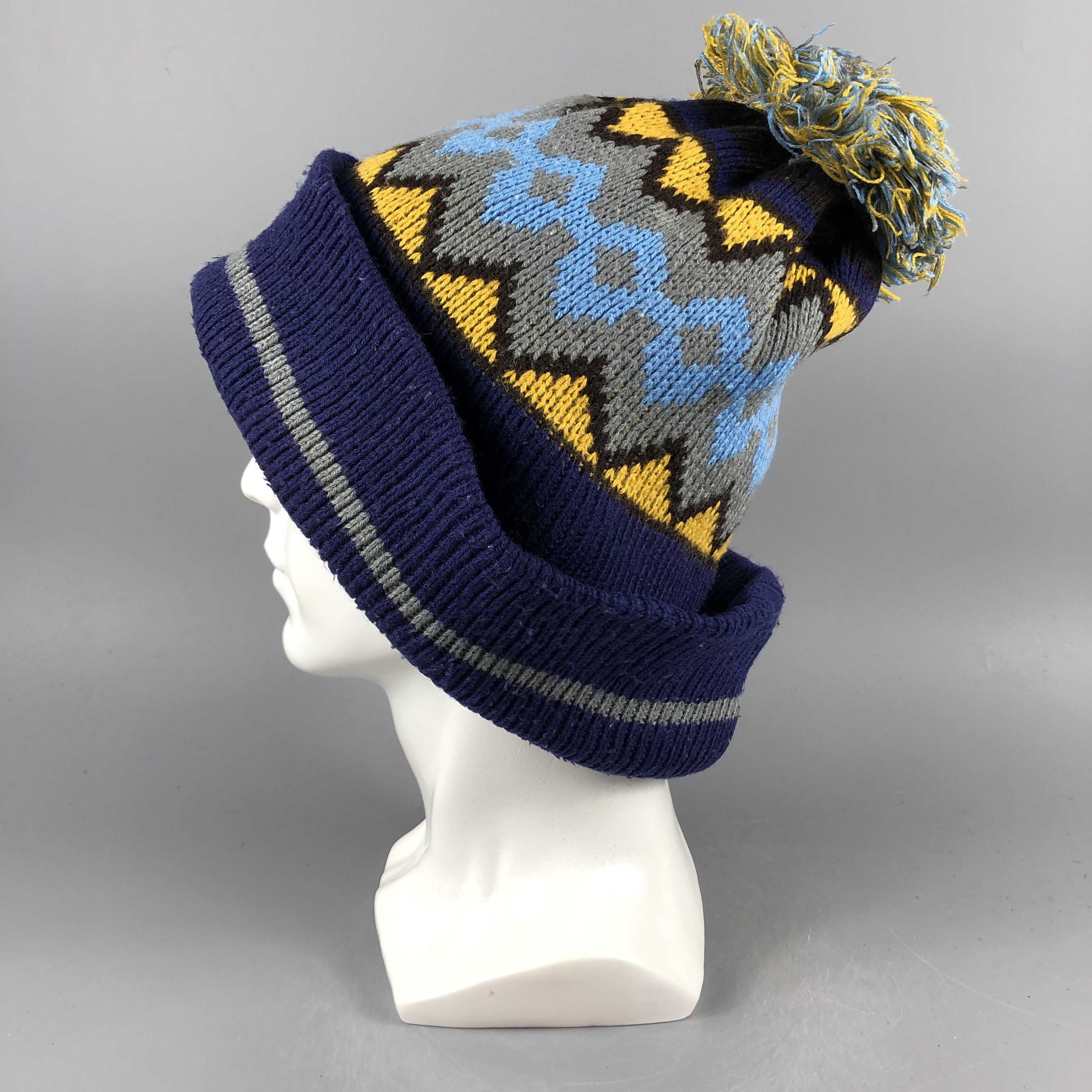 Japanese Brand × Vintage Japanese Brand Fair Isle Beanie Snow Hat Snow Cap -D1201 Size ONE SIZE - 1 Thumbnail