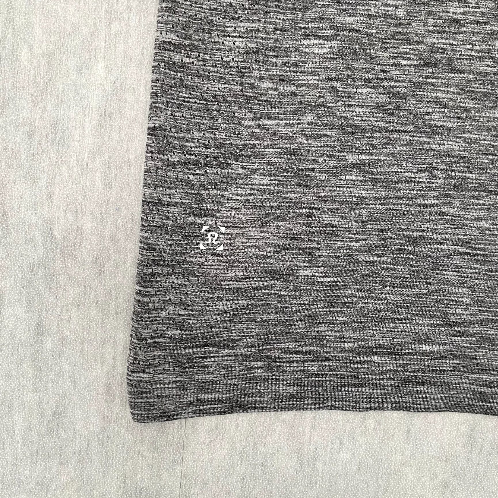Lululemon Lululemon Metal Vent Tech Short Sleeve Shirt Men XL Gray Active Top Breathable Moisture-Wicking Logo Size US XL / EU 56 / 4 - 5 Thumbnail