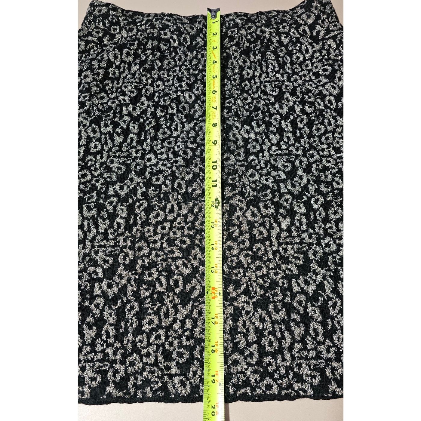 J.McLaughlin NWT J. McLaughlin Black Gold Parlor Jacquard Knit Skirt S Size 27" / US 4 / IT 40 - 5 Thumbnail