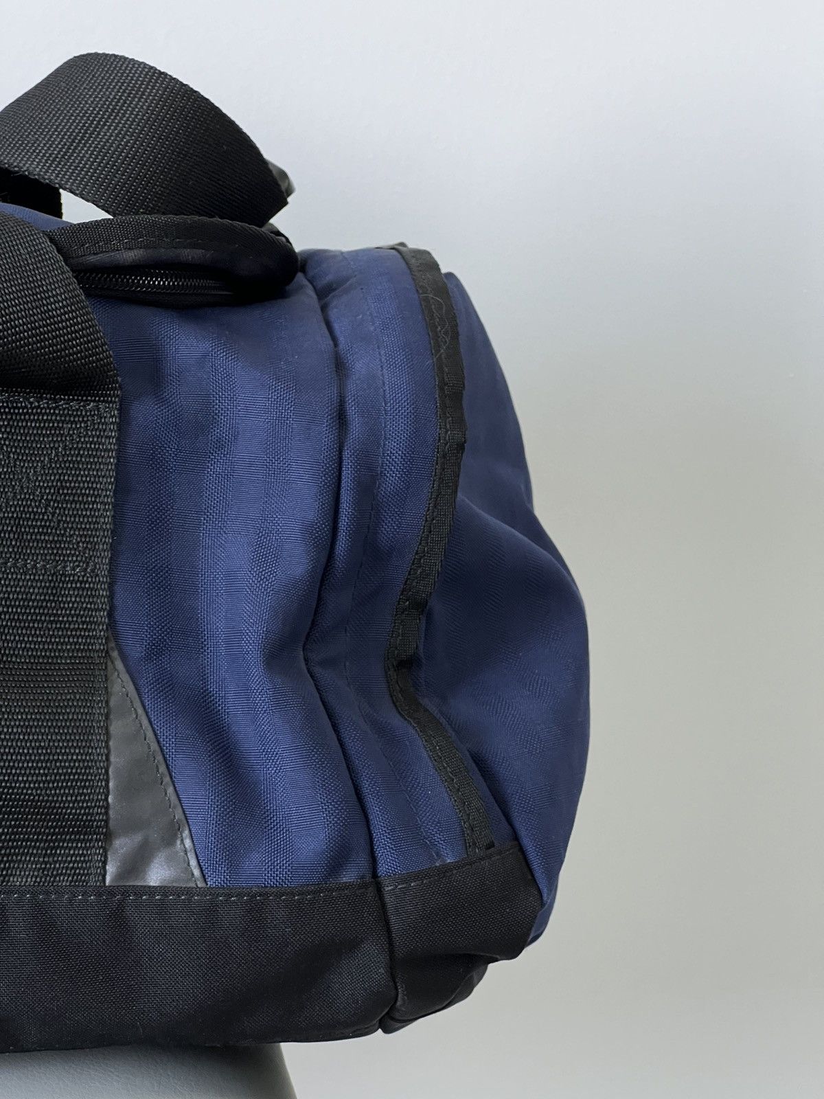 Eastpak × Vintage Waterproof Eastpak Large Duffle Bag 💼 Size ONE SIZE - 4 Thumbnail
