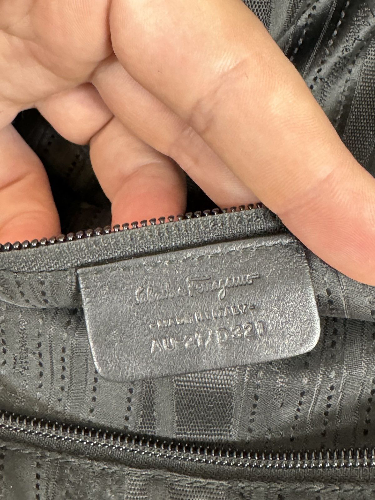 Salvatore Ferragamo Salvatore Ferragamo black leather handbag AU-21/D321 Size ONE SIZE - 22 Thumbnail