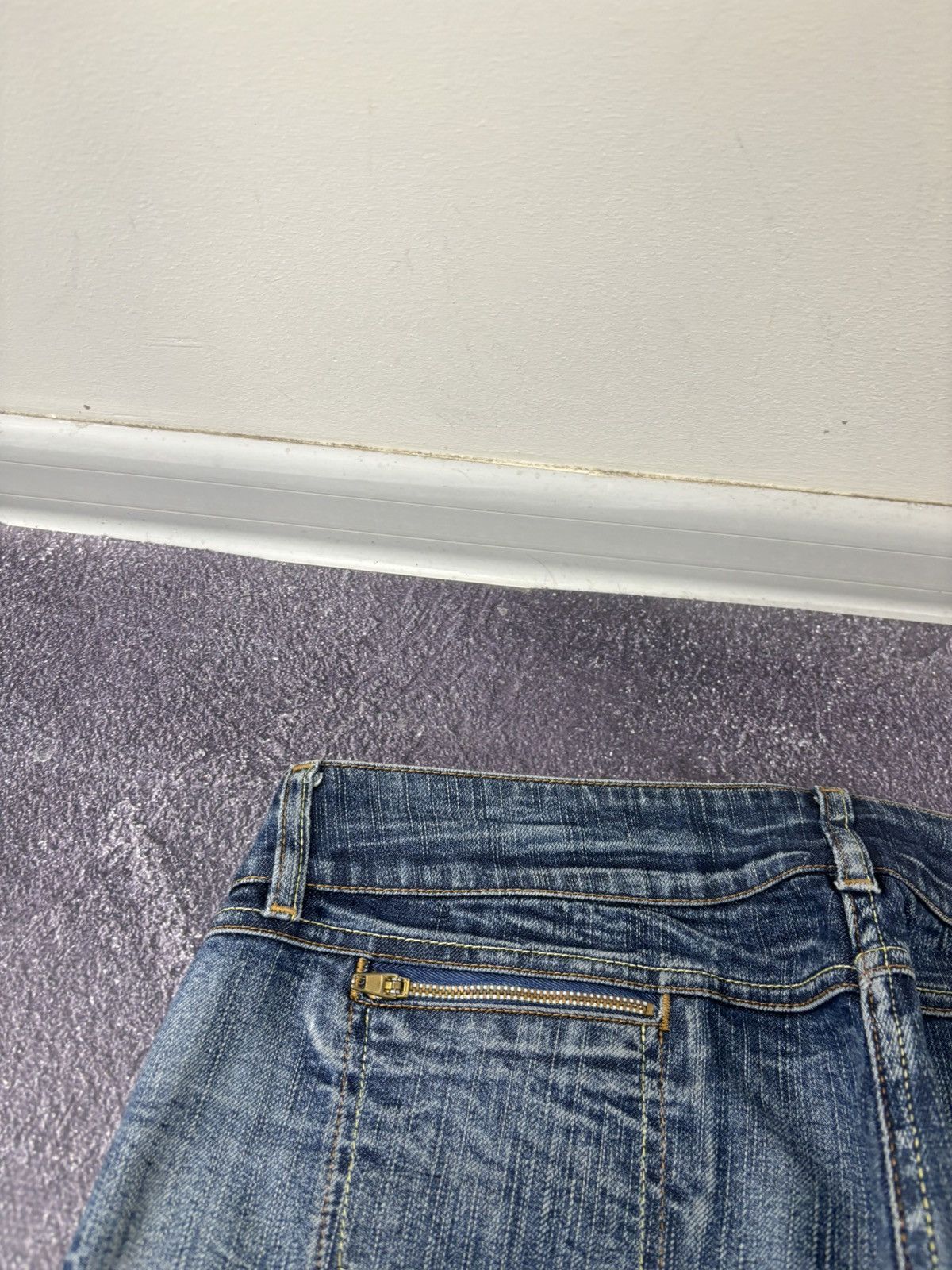 Trussardi Vintage Trussardi Women’s Bottoms Zip Faded Blue Denim Jeans Size 31" - 19 Thumbnail