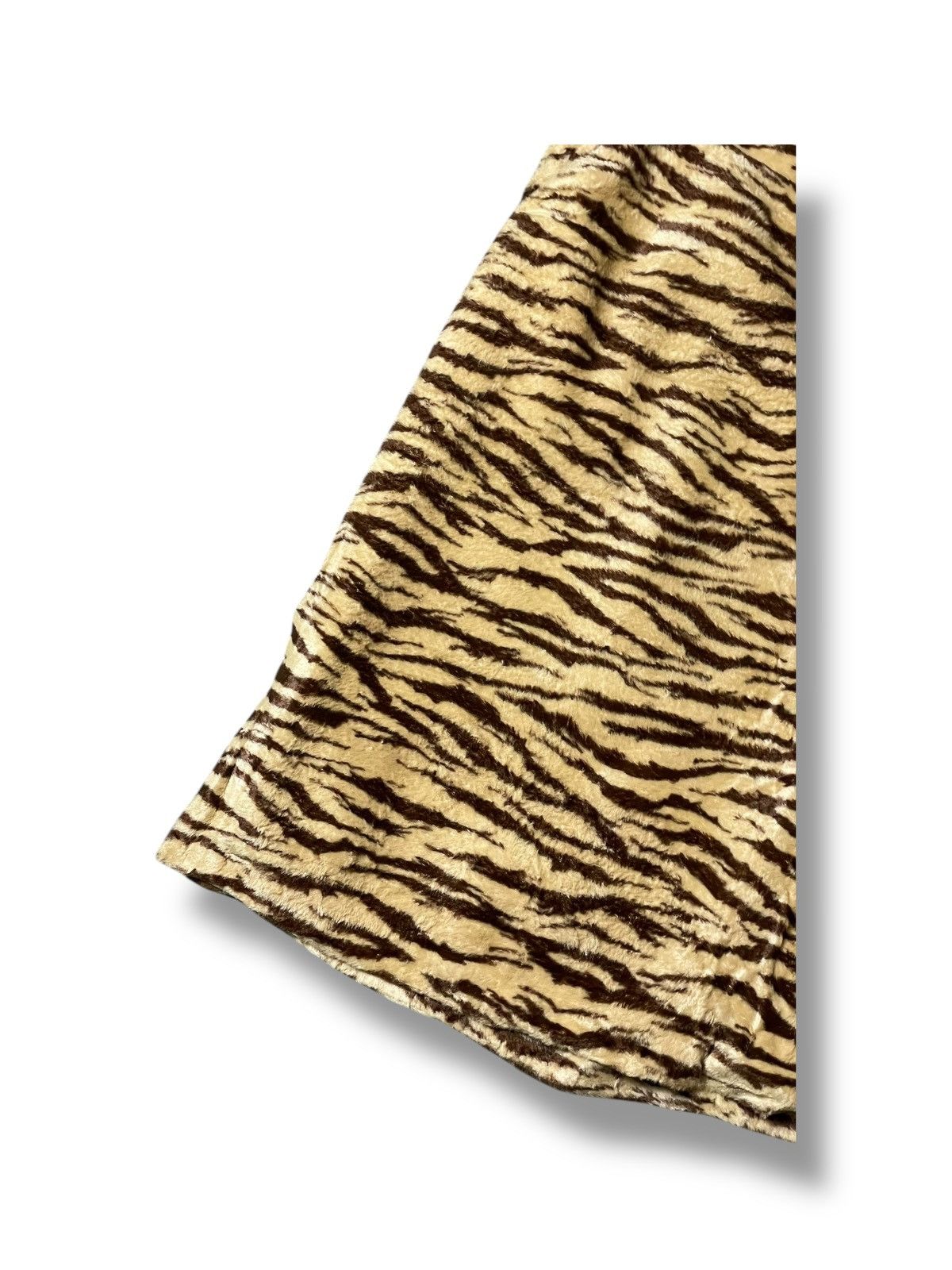 Japanese Brand × Vintage MIRACLE WOMAN Tiger Printed Skirt (93) Size 24" / US 00 / IT 34 - 4 Thumbnail
