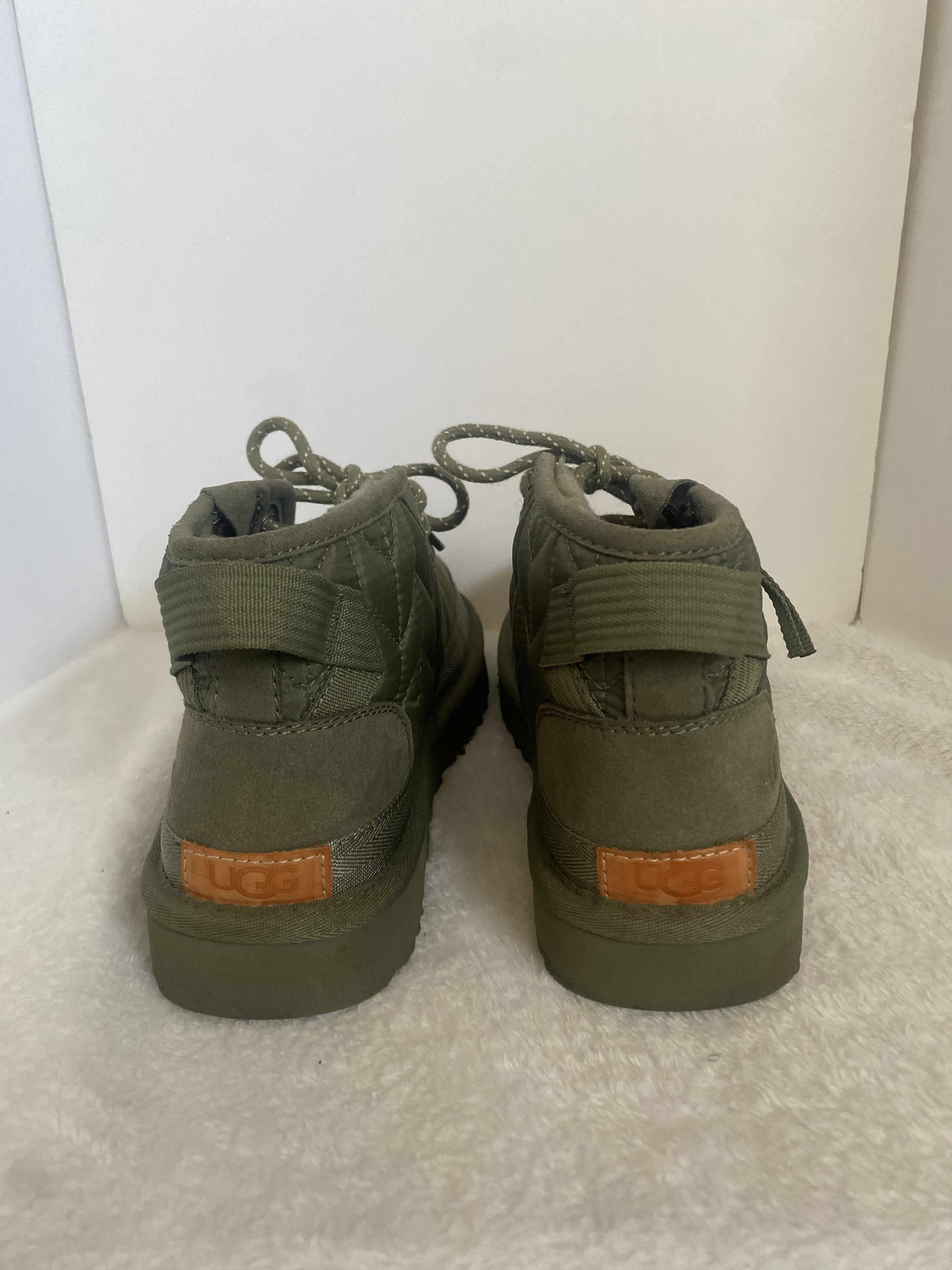 Ugg UGG Neumel Zip Quilting Chukka Boot Size: 8 Size US 8 / EU 41 - 8 Thumbnail