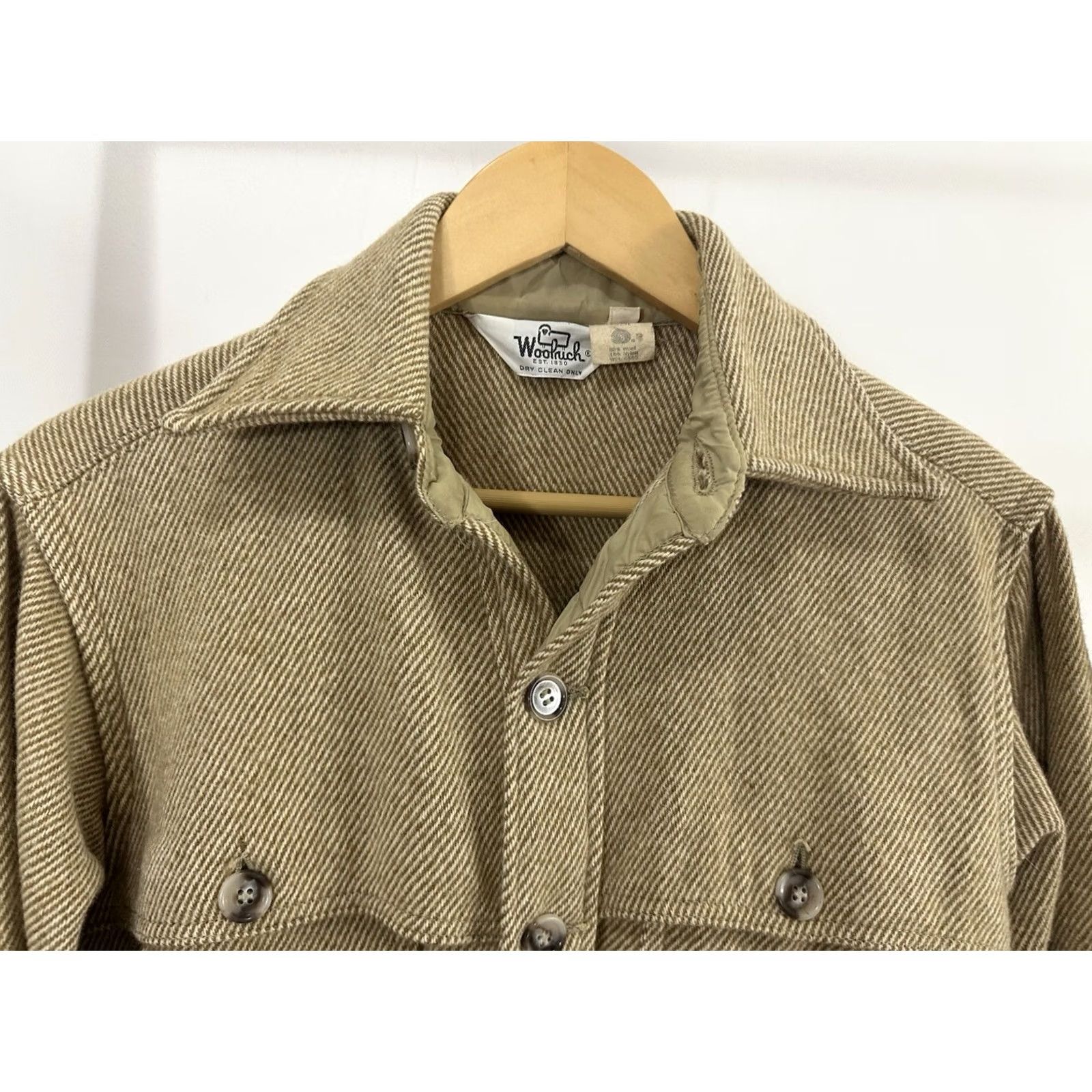 Vintage VINTAGE Woolrich Shacket Jacket Coat Wool Beiges M 60s 70s USA Wool Woolrich Shacket Jacket Coat Beige M Mens Size US M / EU 48-50 / 2 - 4 Thumbnail